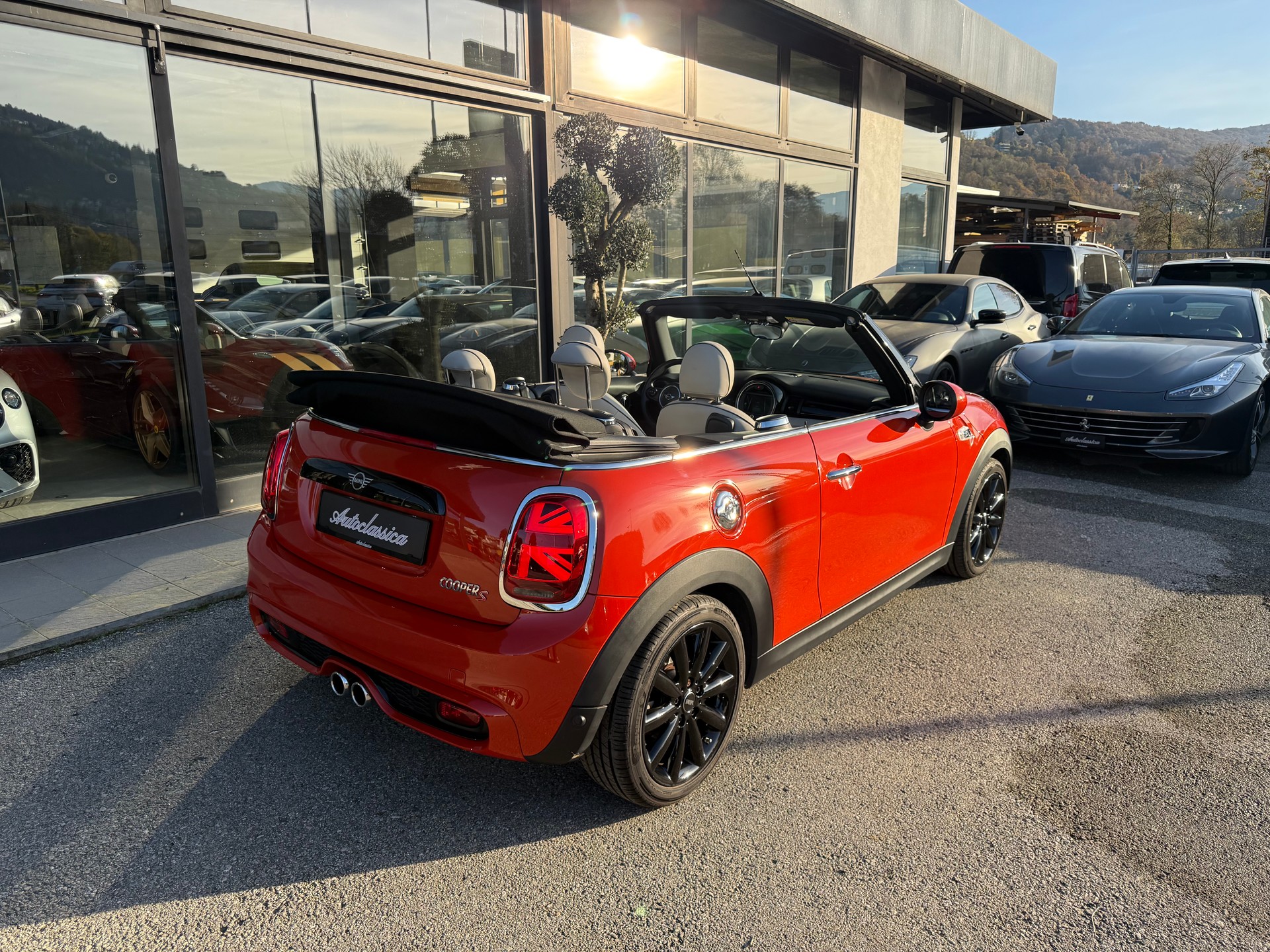MINI Cooper S Cabriolet DKG-image-9