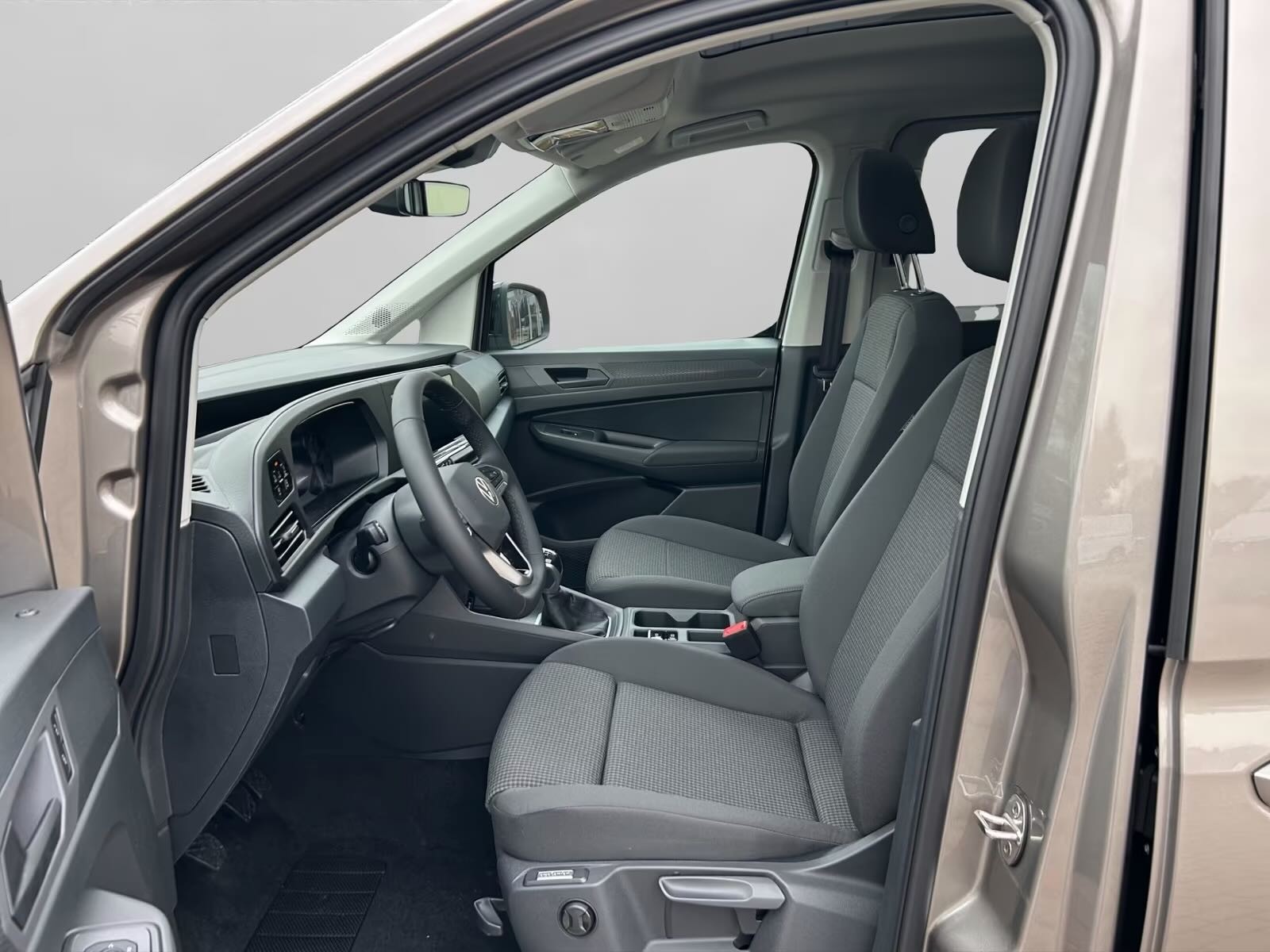 VW Caddy Maxi 2.0 TDI 4Motion-image-11