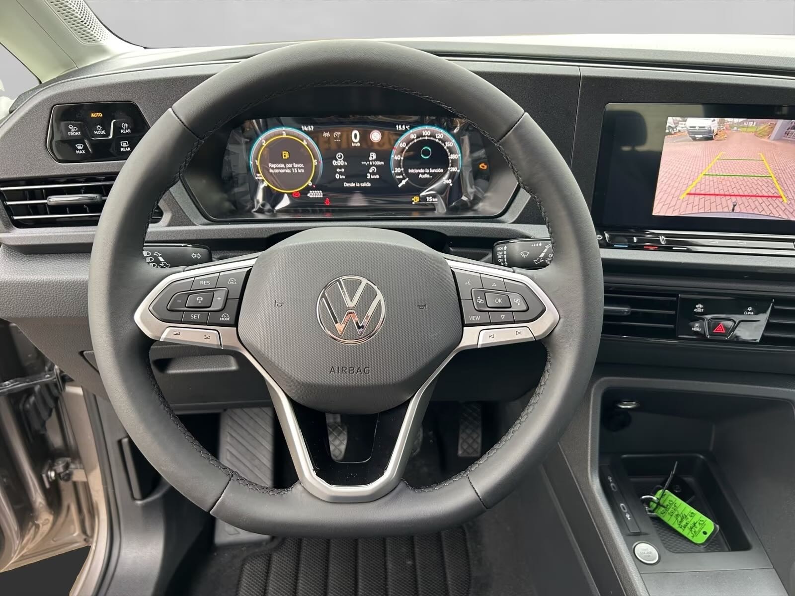 VW Caddy Maxi 2.0 TDI 4Motion-image-8
