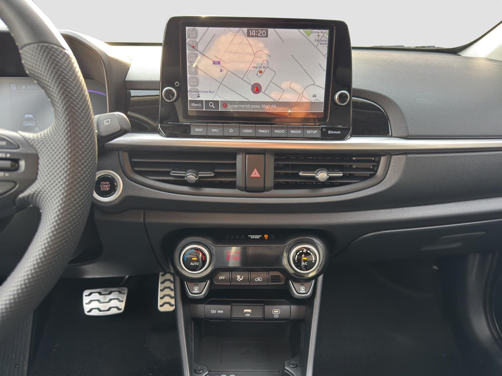 KIA Picanto 1.0 GDi GT Line-image-11