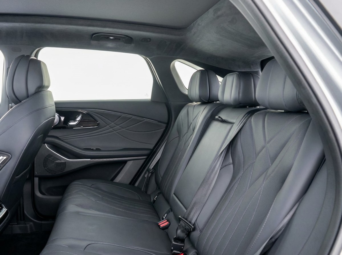 OMODA 9 Super Hybrid System i-AWD Premium-image-8