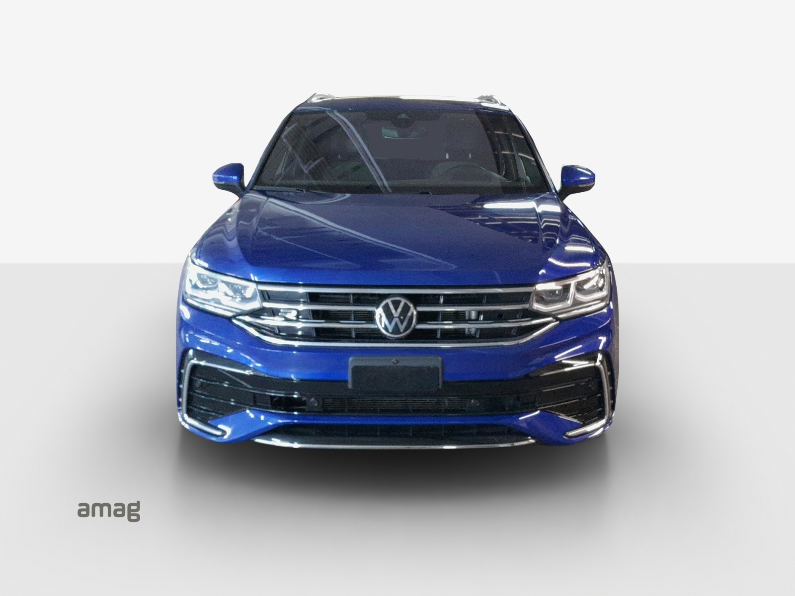 VW Tiguan 2.0TSI R-Line 4Motion DSG-image-5