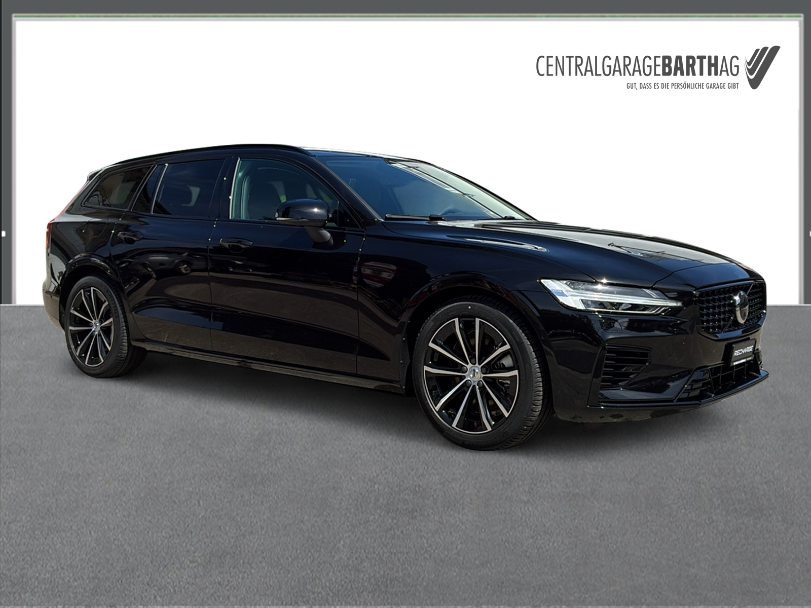 VOLVO V60 2.0 T6 TE Plus Dark eAWD-image-2