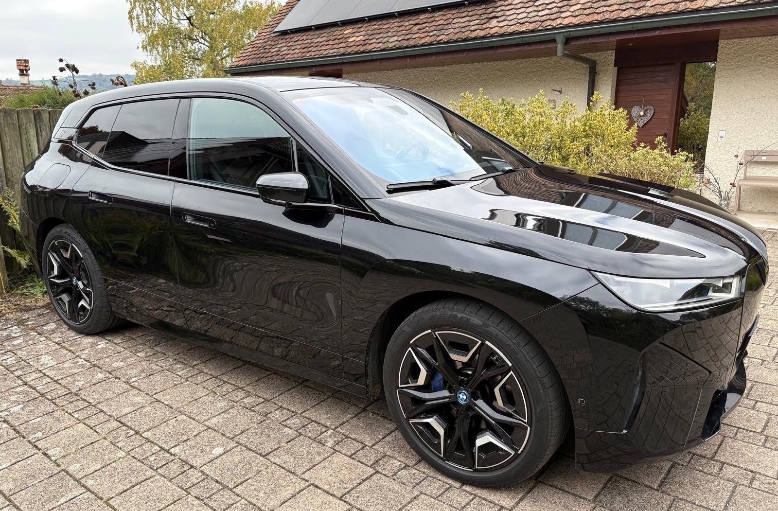 BMW xDrive40-image-3