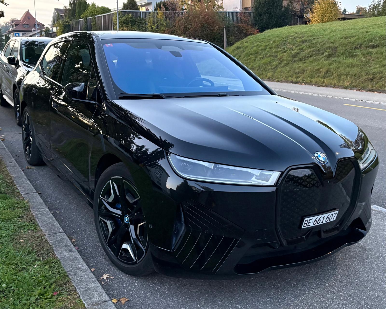 BMW xDrive40-image-1