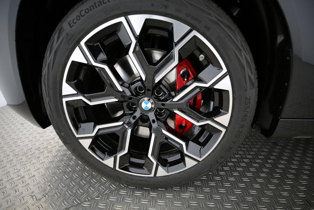 BMW X3 M50i-image-1
