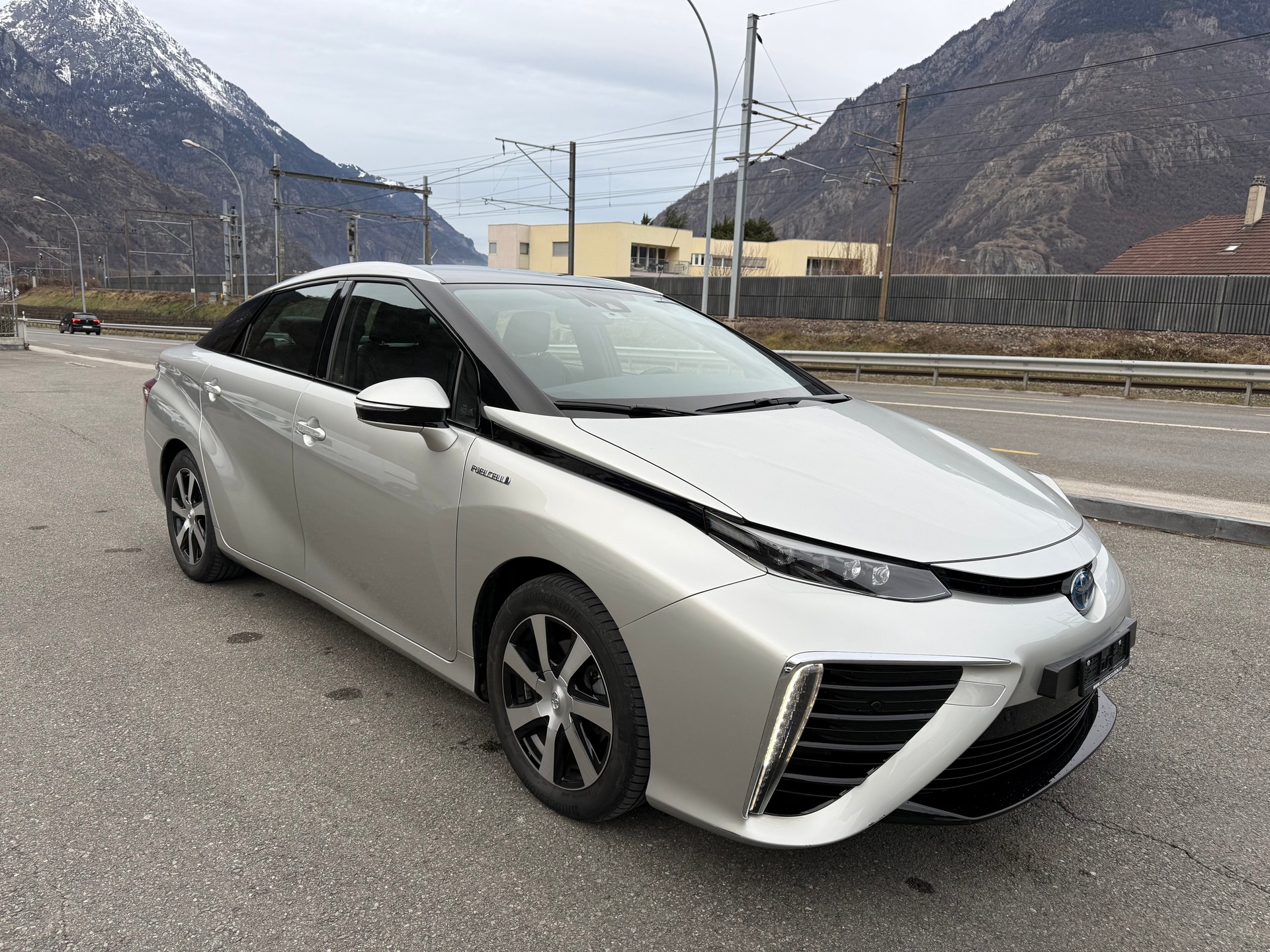 TOYOTA Mirai Fuel cell Premium-image-4