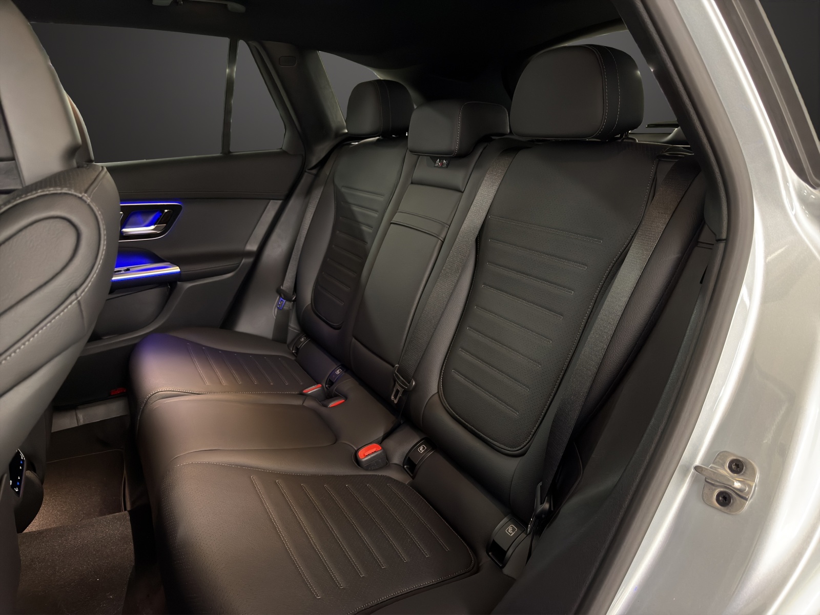 MERCEDES-BENZ GLC 400 e 4Matic 9G-Tronic-image-13