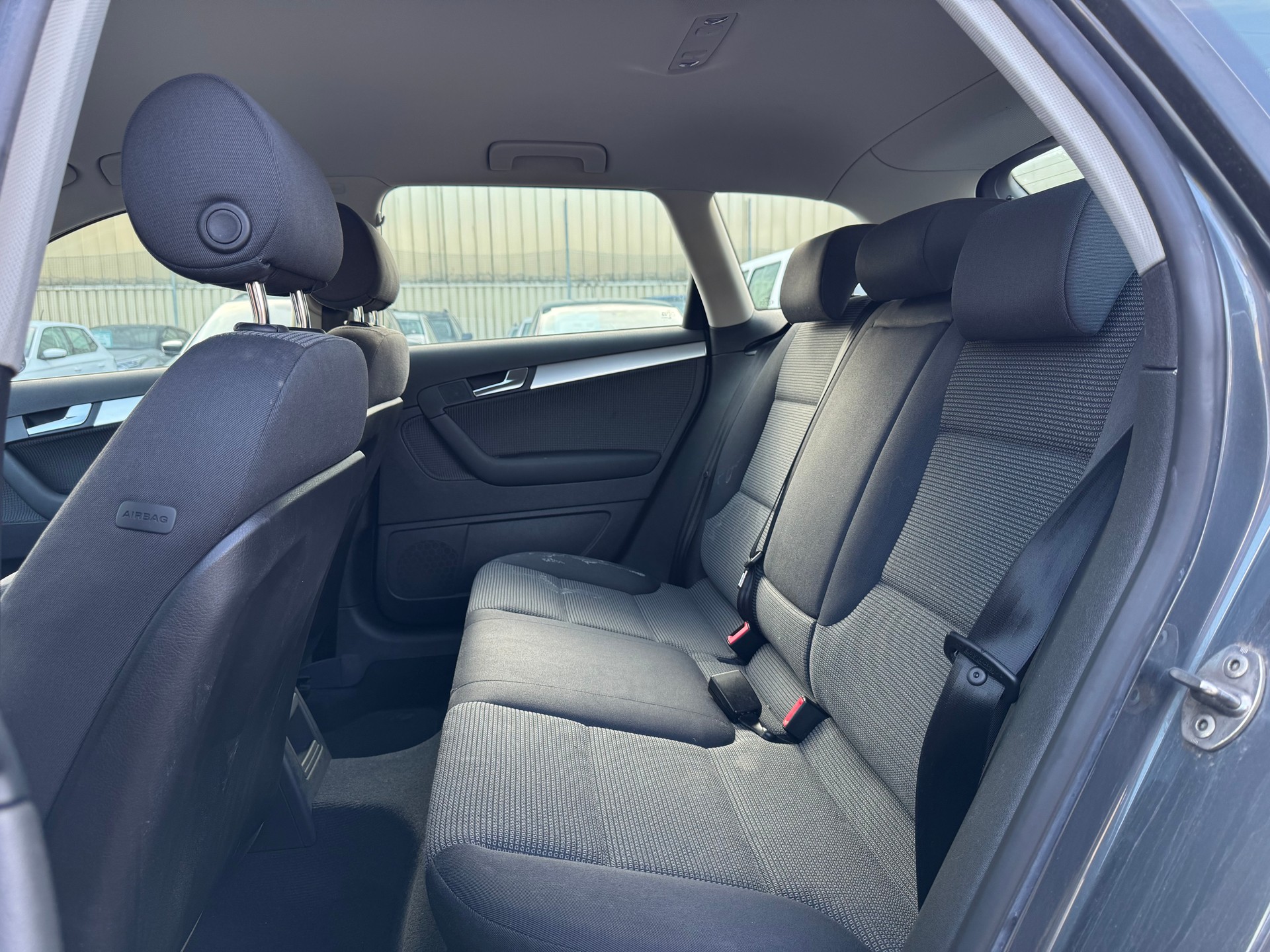 AUDI A3 Sportback 1.8 Turbo FSI Attraction-image-10