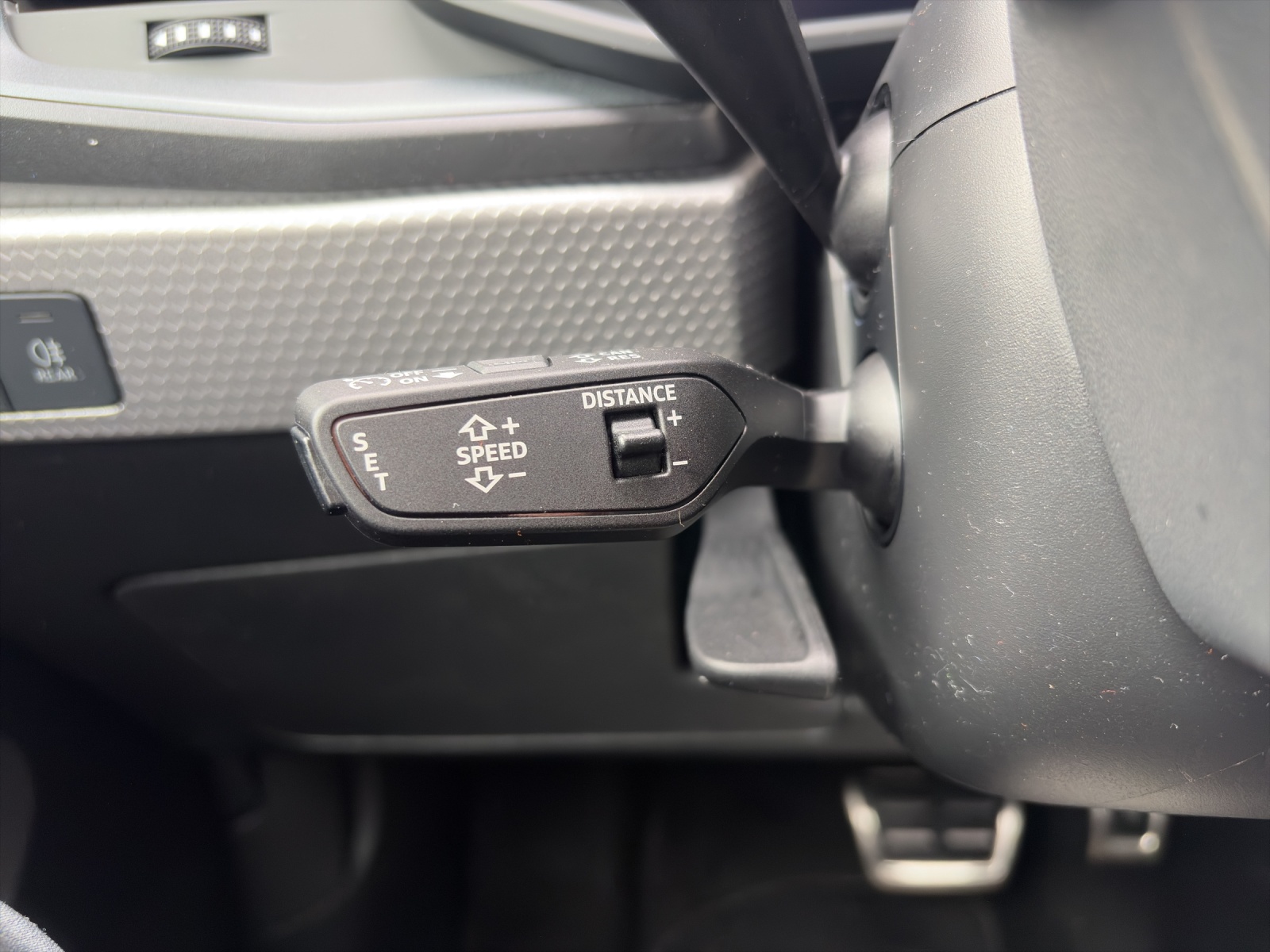 AUDI A1 Sportback 30 TFSI Attraction S-tronic-image-15