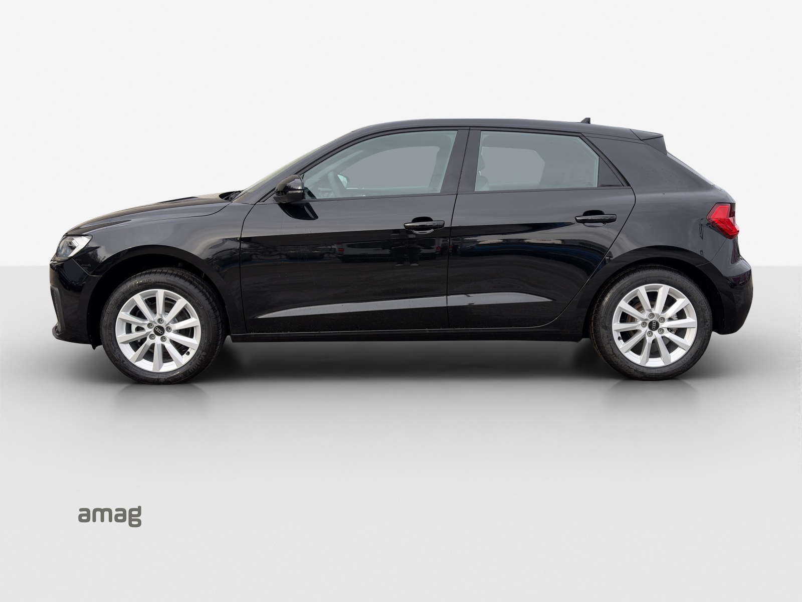AUDI A1 Sportback 30 TFSI Attraction S-tronic-image-1