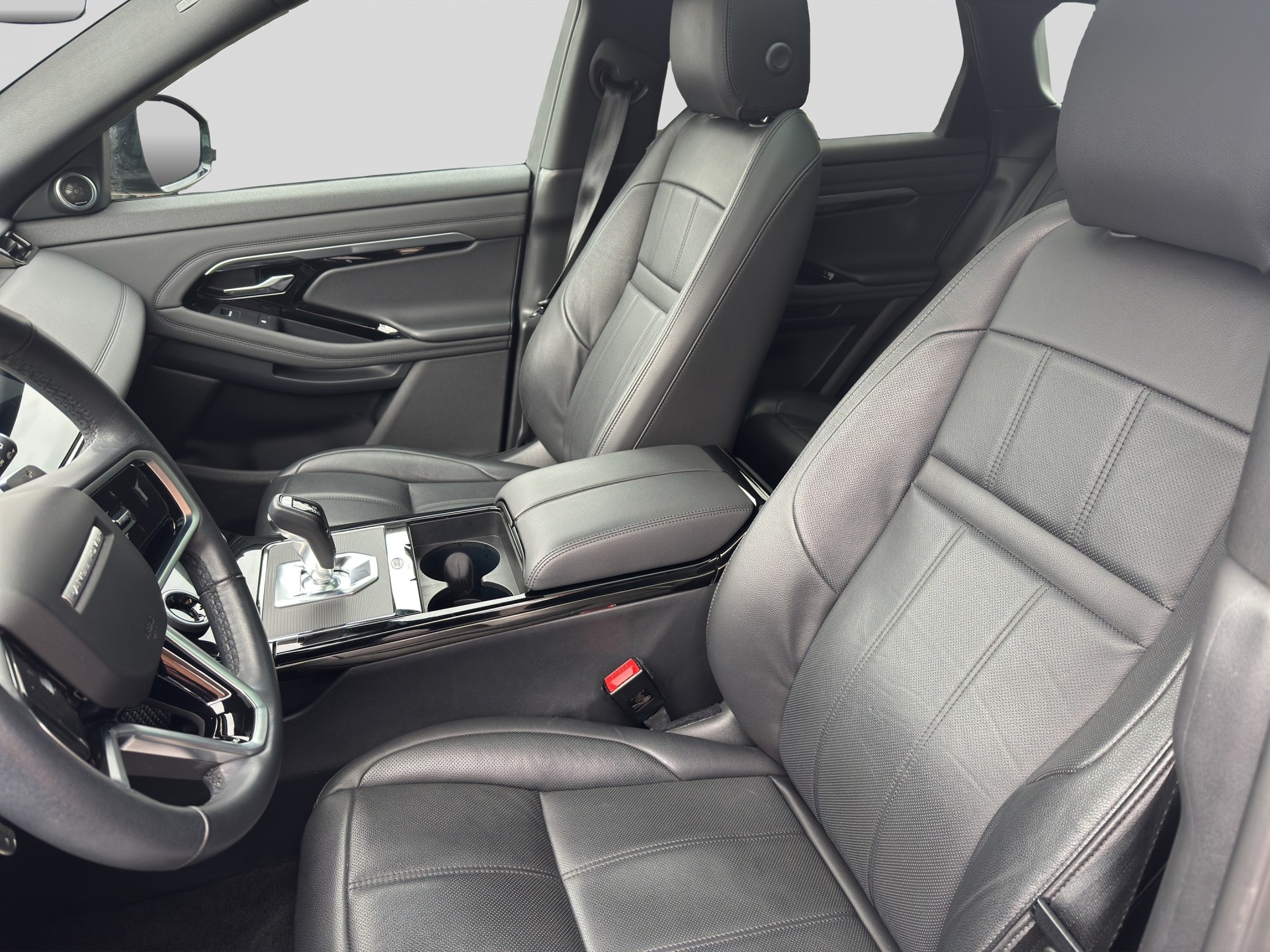 LAND ROVER Range Rover Evoque R-Dynamic P 200 S AT9-image-5