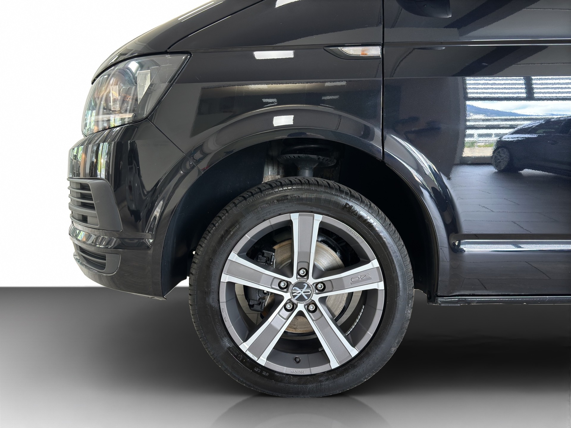 VW T6 2.0 TDI-image-1