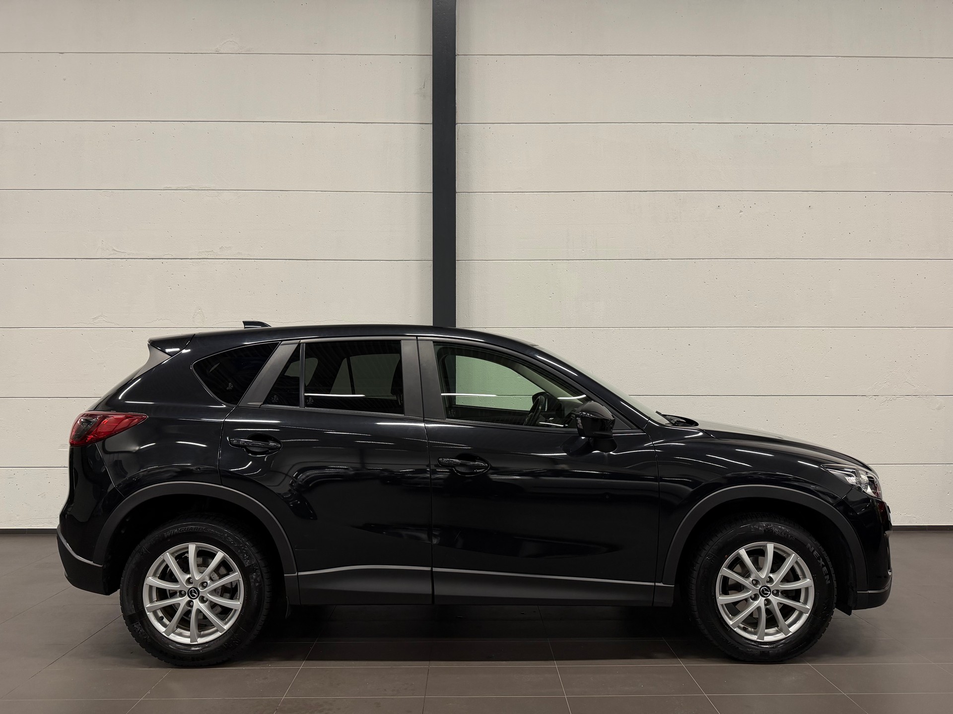 MAZDA CX-5 2.2 D HP Revolution AWD Automatic-image-7