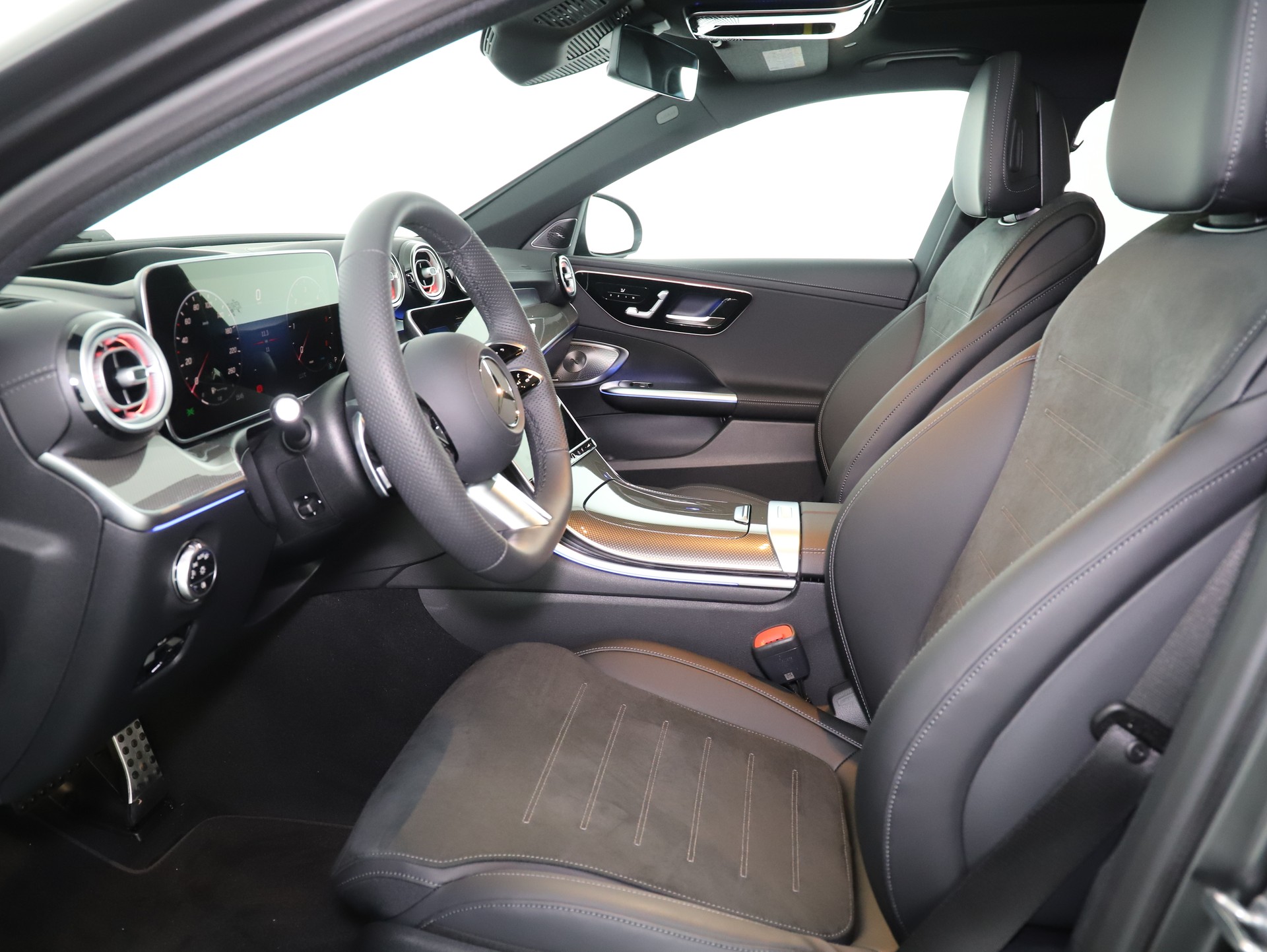 MERCEDES-BENZ C 220 d T 4M Swiss Star-image-9