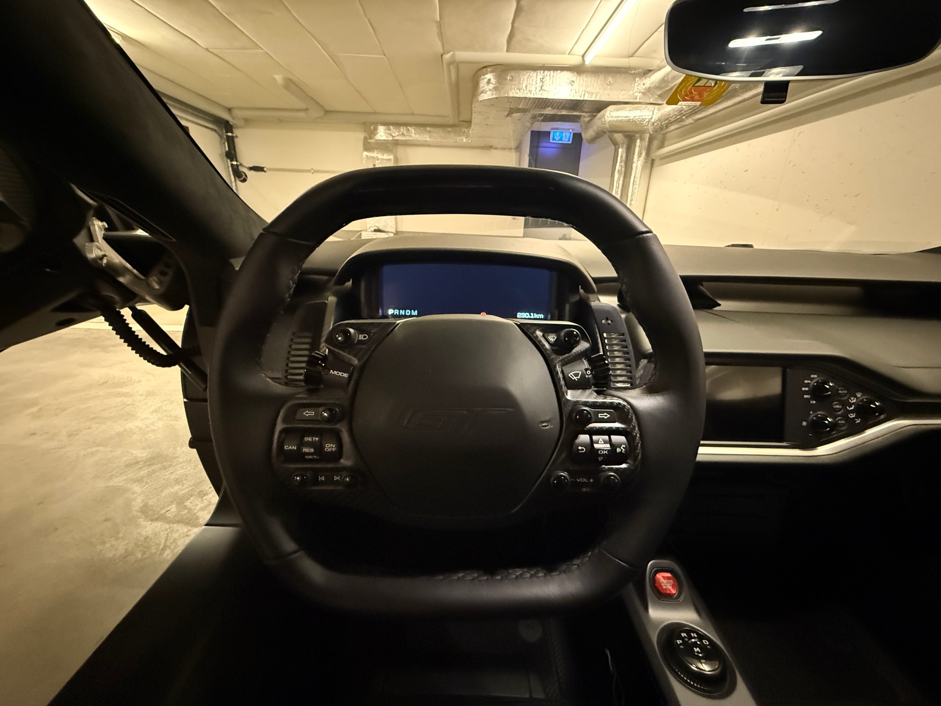 FORD GT-image-13