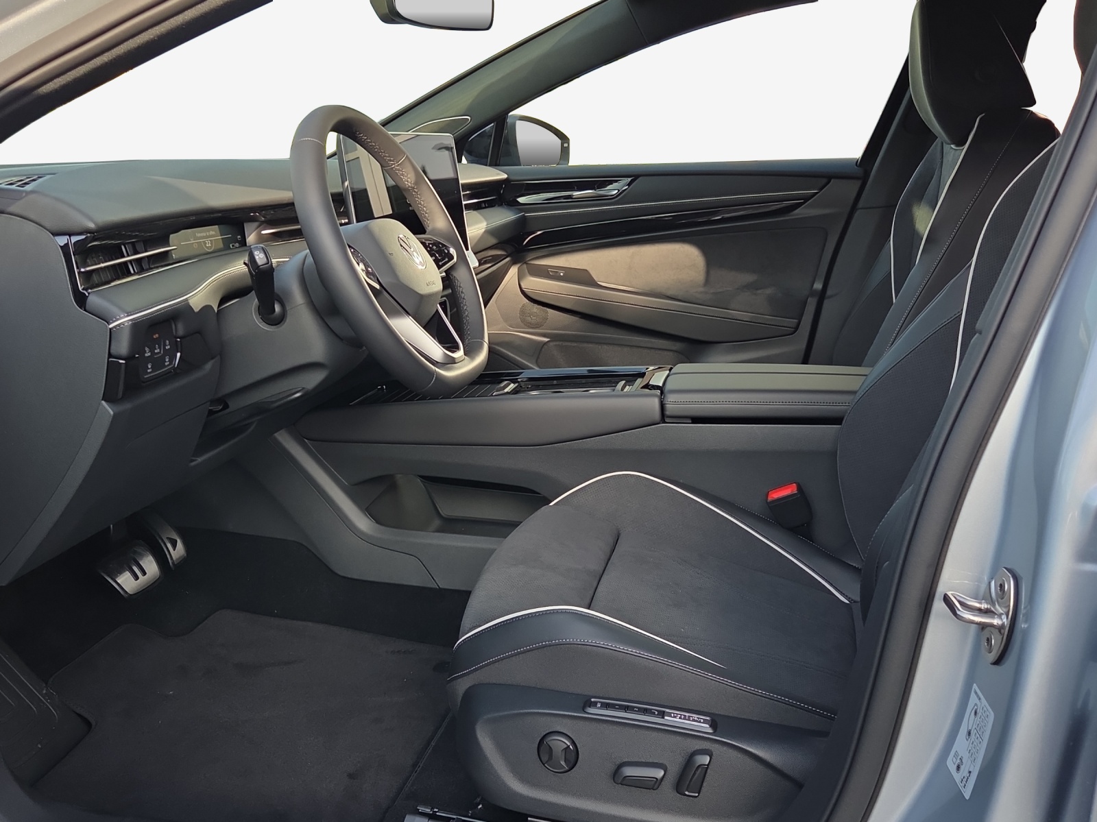 VW ID.7 Tourer Pro 77 kWh Pro-image-7