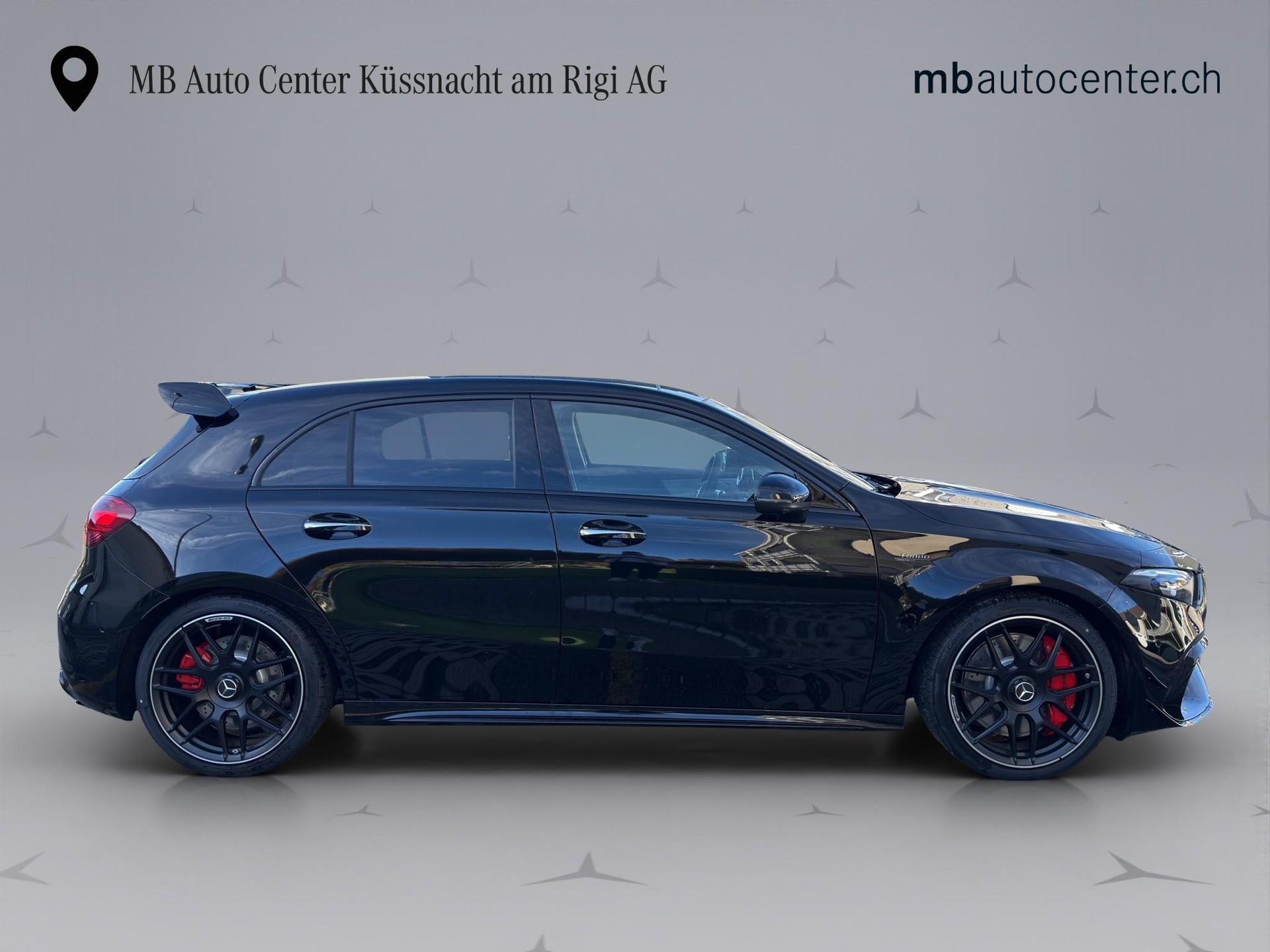 MERCEDES-BENZ A 45 S AMG 4matic+-image-6
