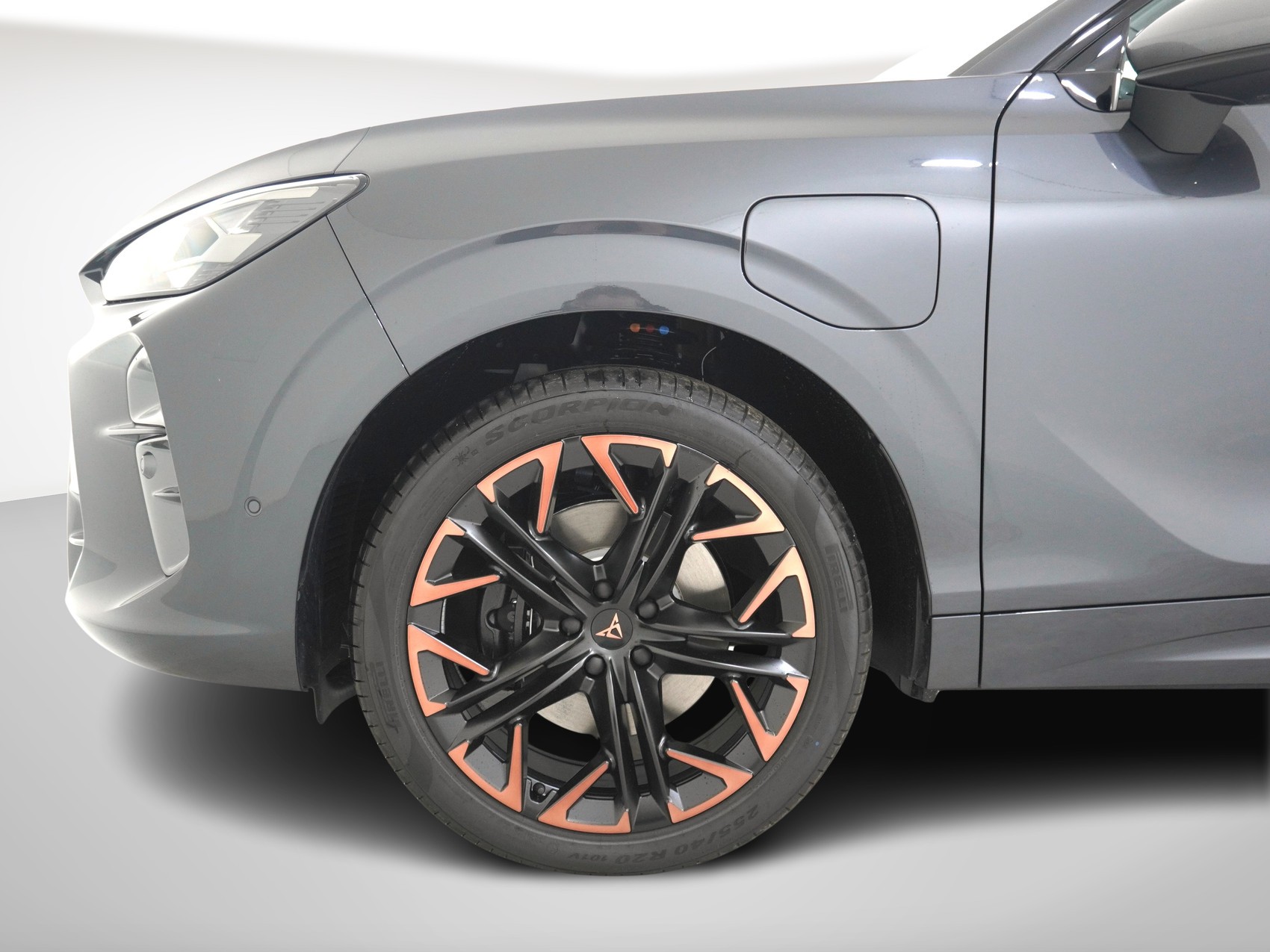 CUPRA Terramar 1.5 e-Plug-in-HYBRID VZ DSG-image-9