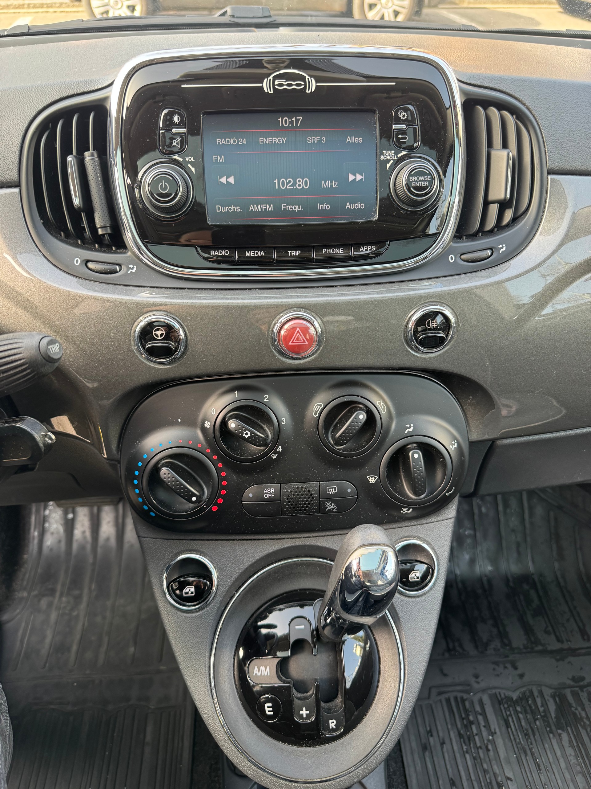 FIAT 500 1.2 Lounge Dualogic-image-11