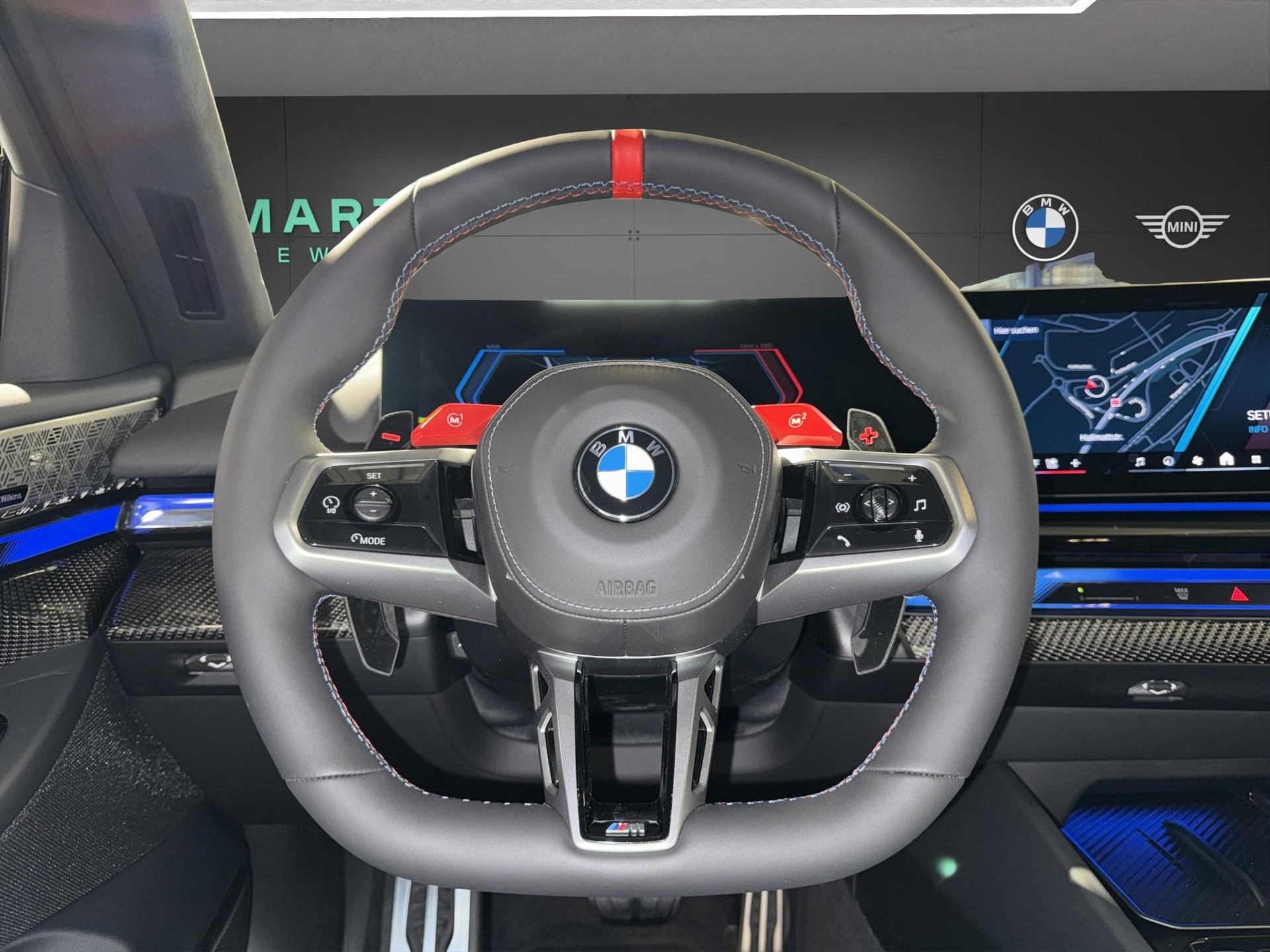 BMW M5 xDrive Touring-image-13