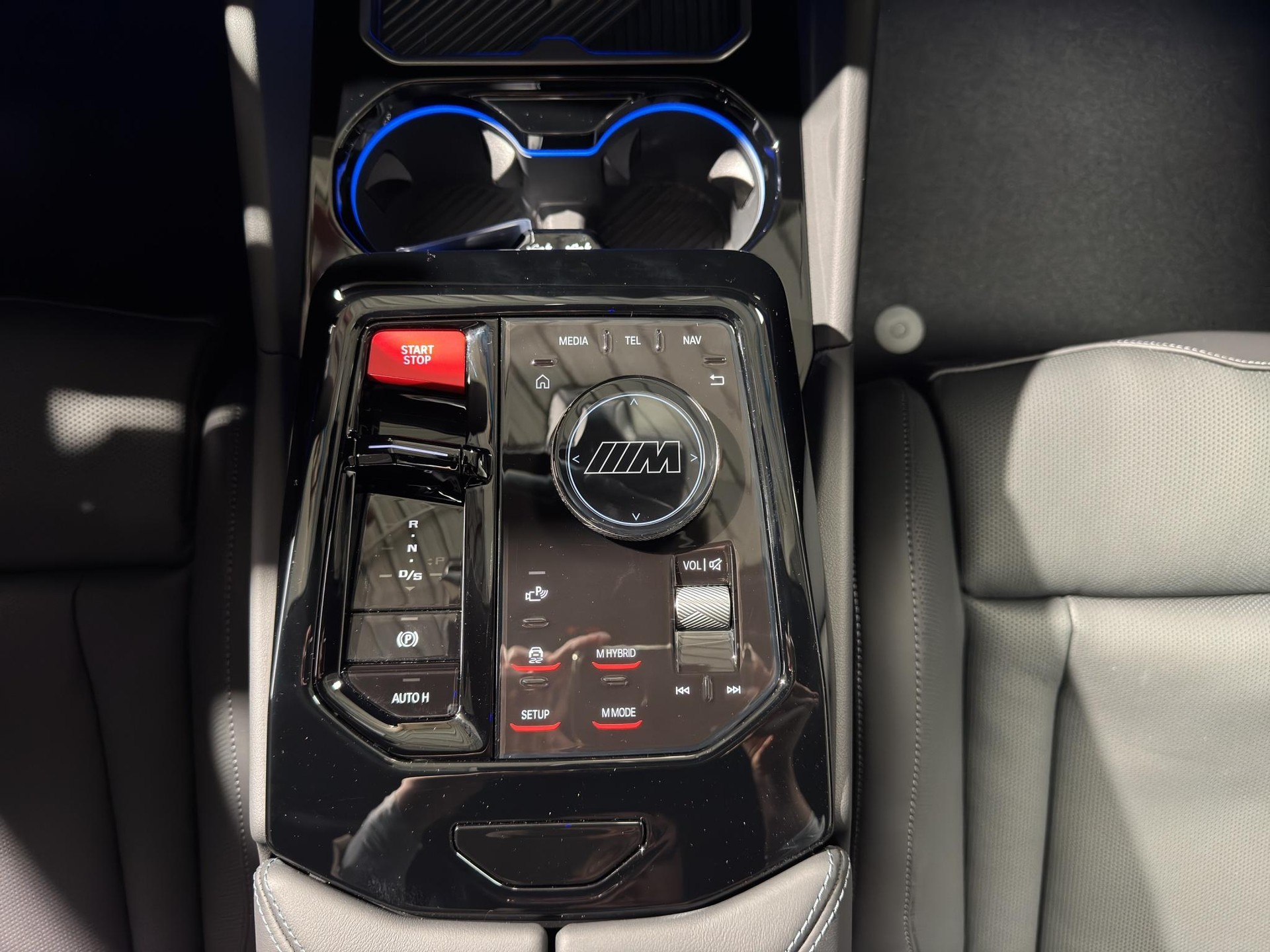 BMW M5 xDrive Touring-image-10