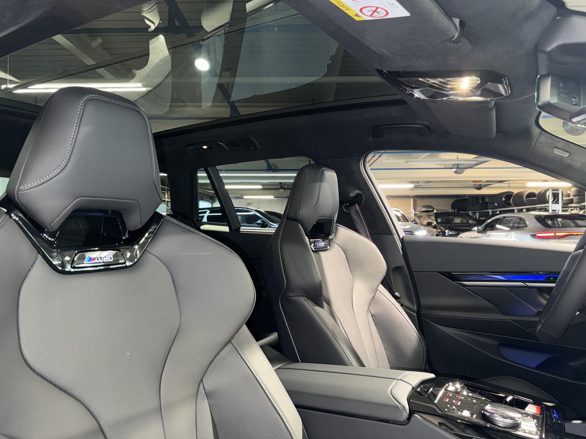BMW M5 xDrive Touring-image-20