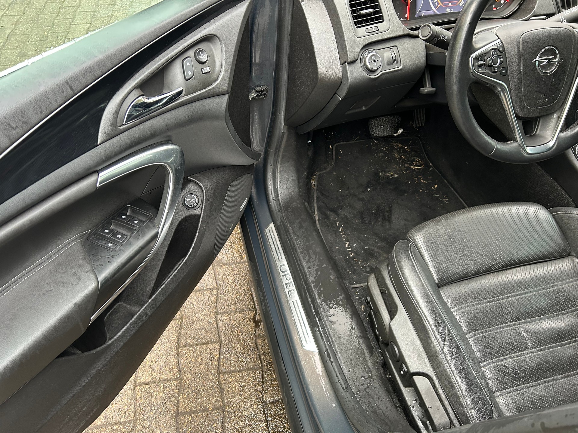 OPEL Insignia ST 2.0 CDTI Sport 4WD Aut.-image-10