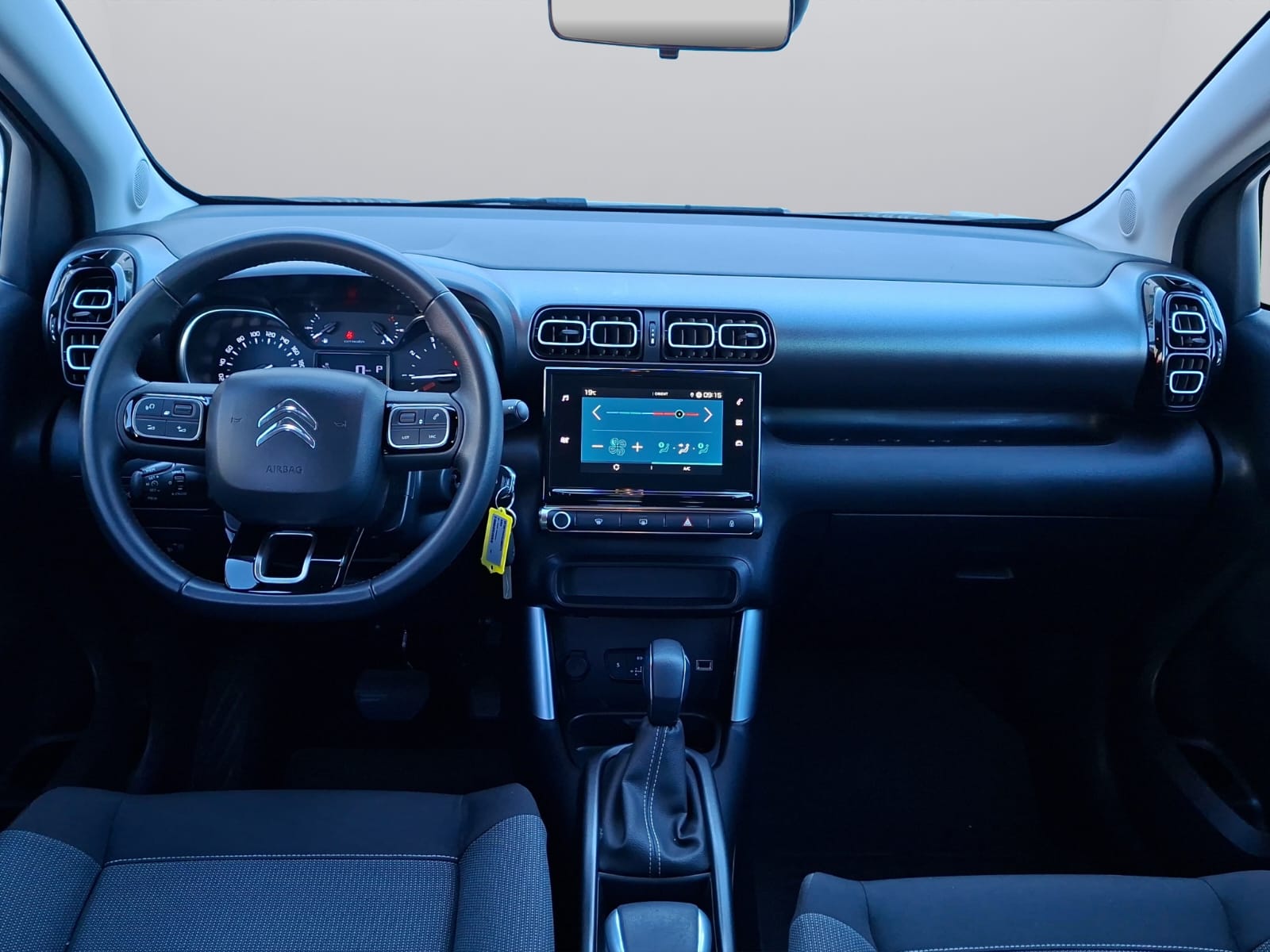 CITROEN C3 Aircross 1.5 BlueHD Shine EAT-image-11