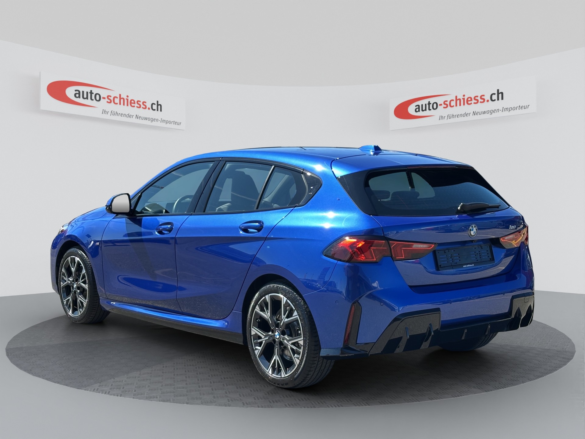 BMW 120 M Sport Steptronic-image-2