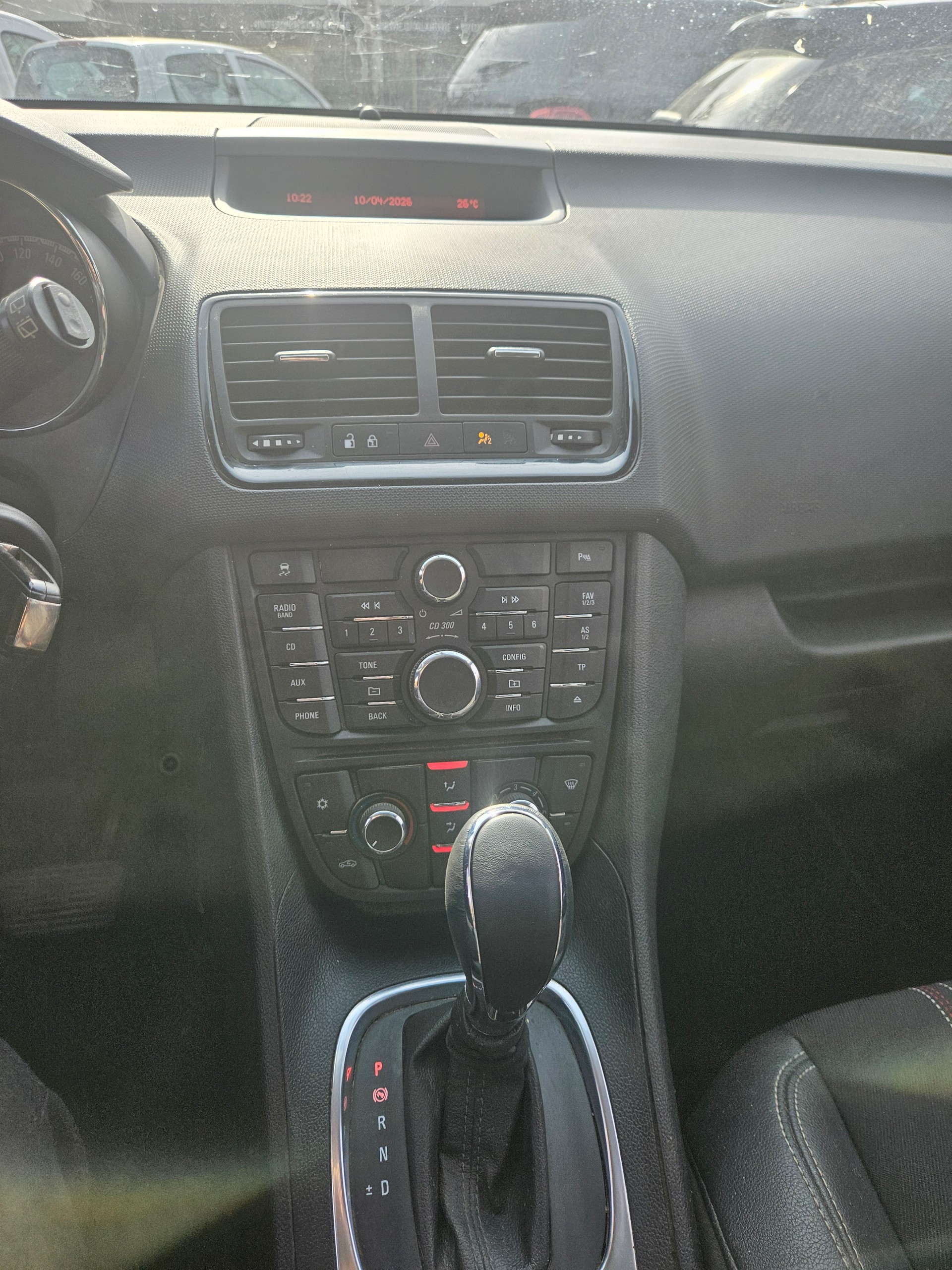 OPEL Meriva 1.4 Turbo Automatic-image-9