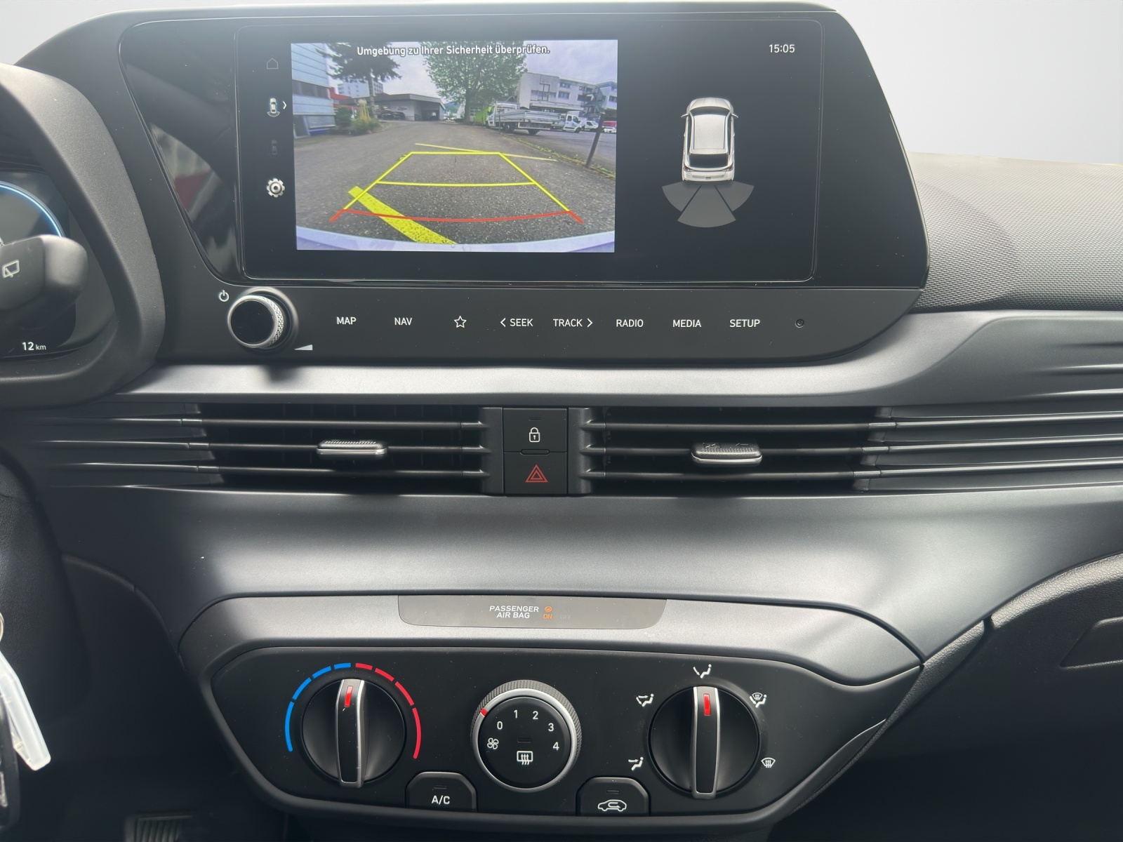HYUNDAI i20 1.0 T-GDi Amplia-image-7