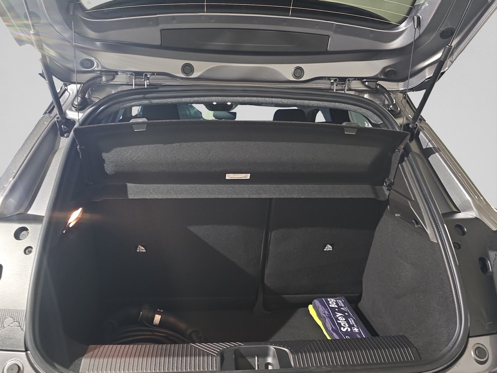 NISSAN Micra 52kWh Evolve-image-11