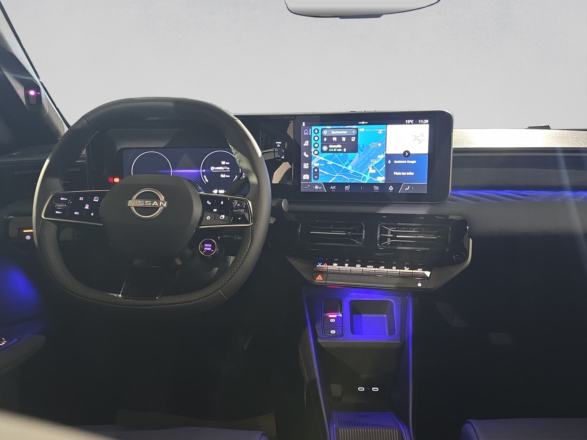 NISSAN Micra 52kWh Evolve-image-9