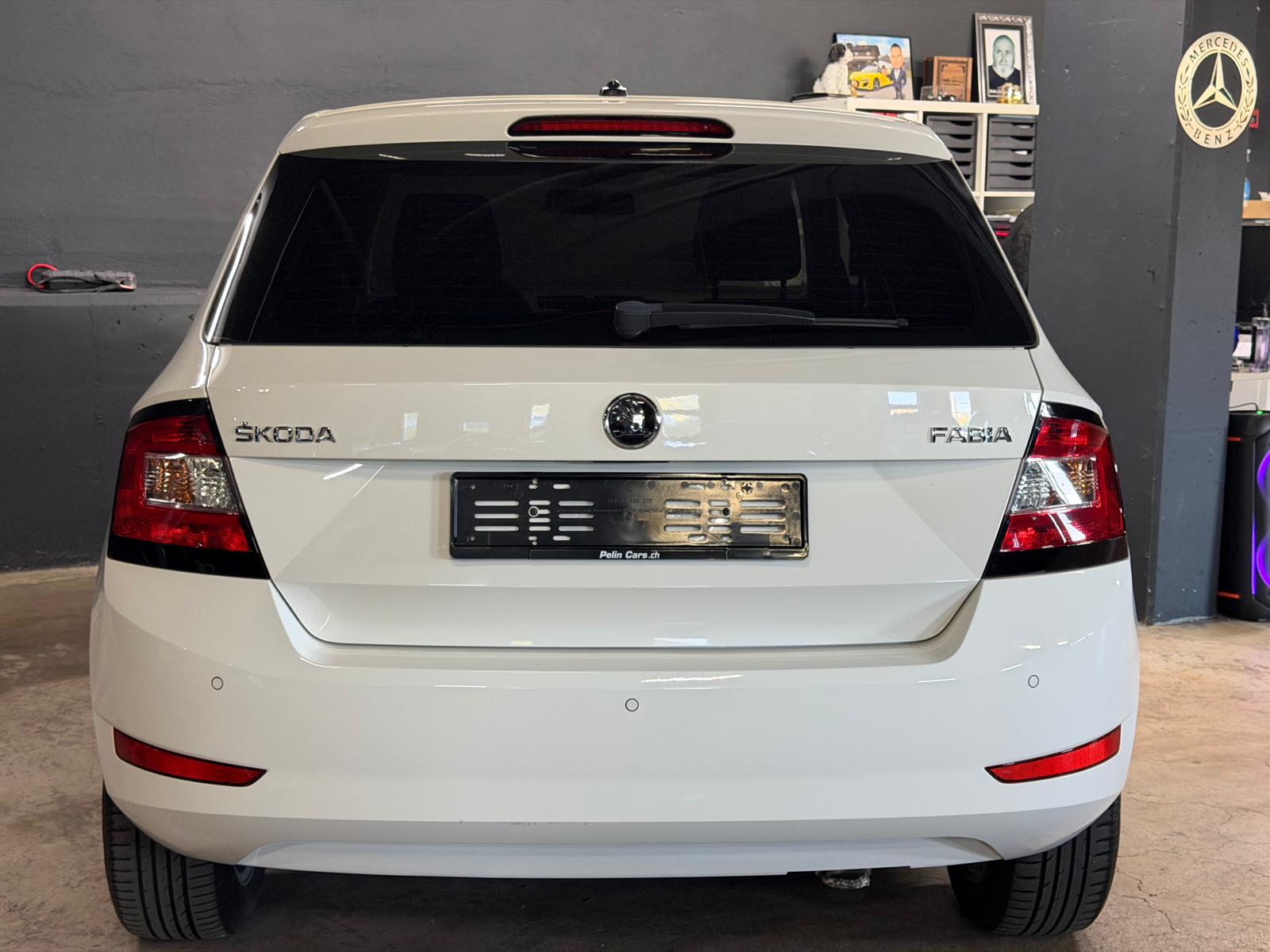 SKODA Fabia 1.0 MPI Ambition White Edition Frisch ab MFK & Frisch ab Service-image-6