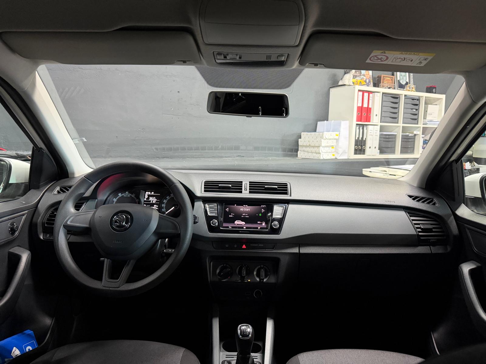 SKODA Fabia 1.0 MPI Ambition White Edition Frisch ab MFK & Frisch ab Service-image-10