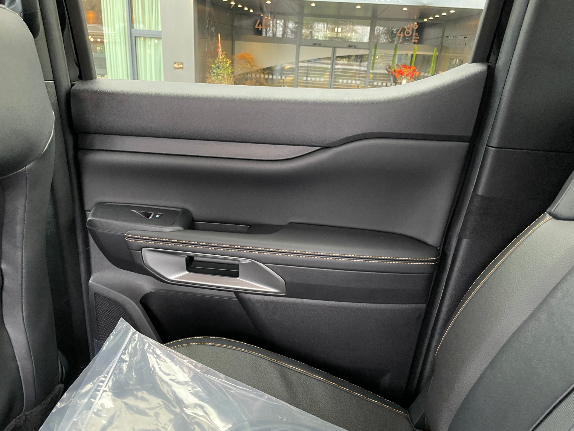 FORD Ranger Wildtrak PHEV 2.3 Eco Boost e-4WD Automat-image-14
