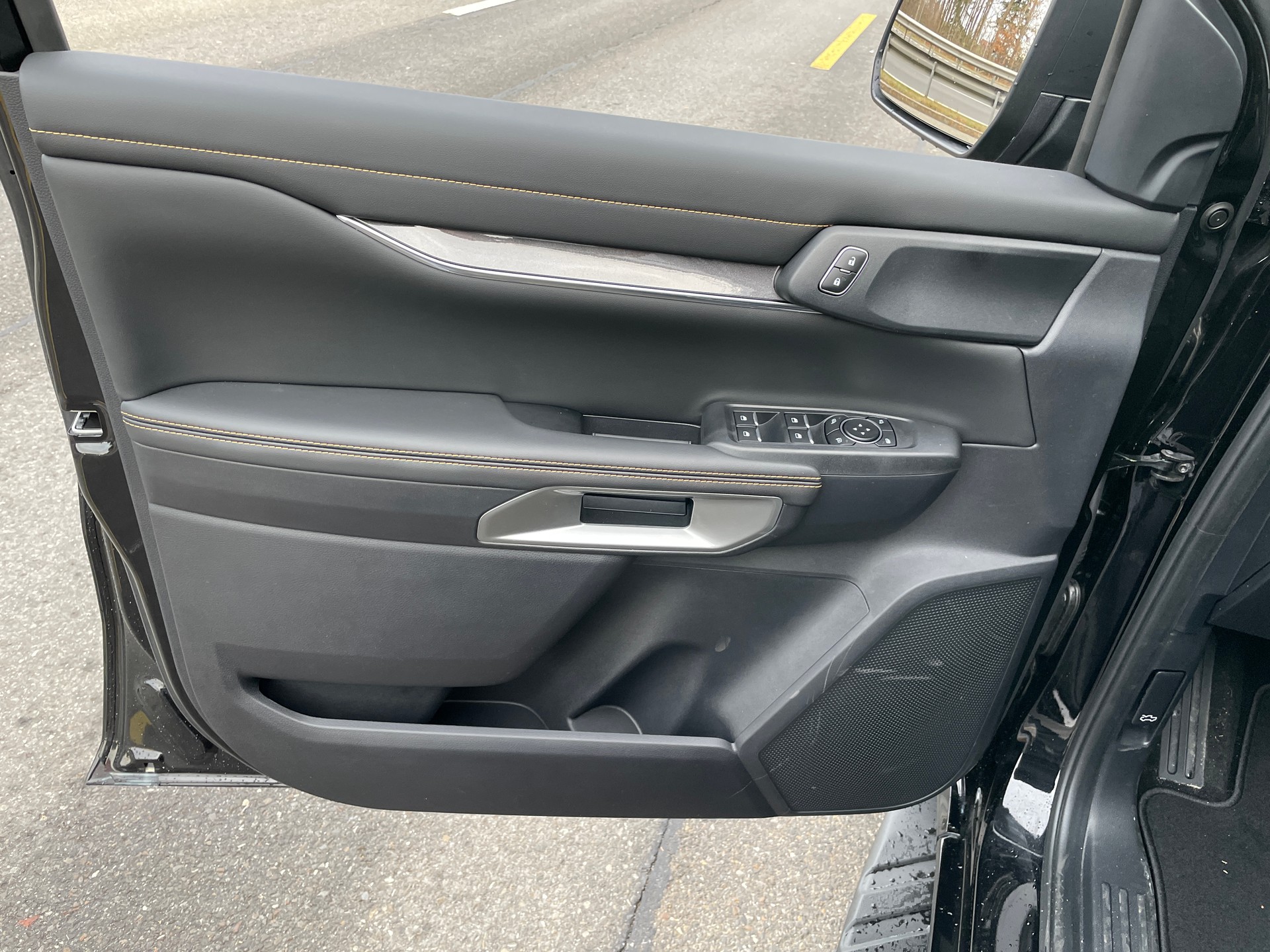 FORD Ranger Wildtrak PHEV 2.3 Eco Boost e-4WD Automat-image-8