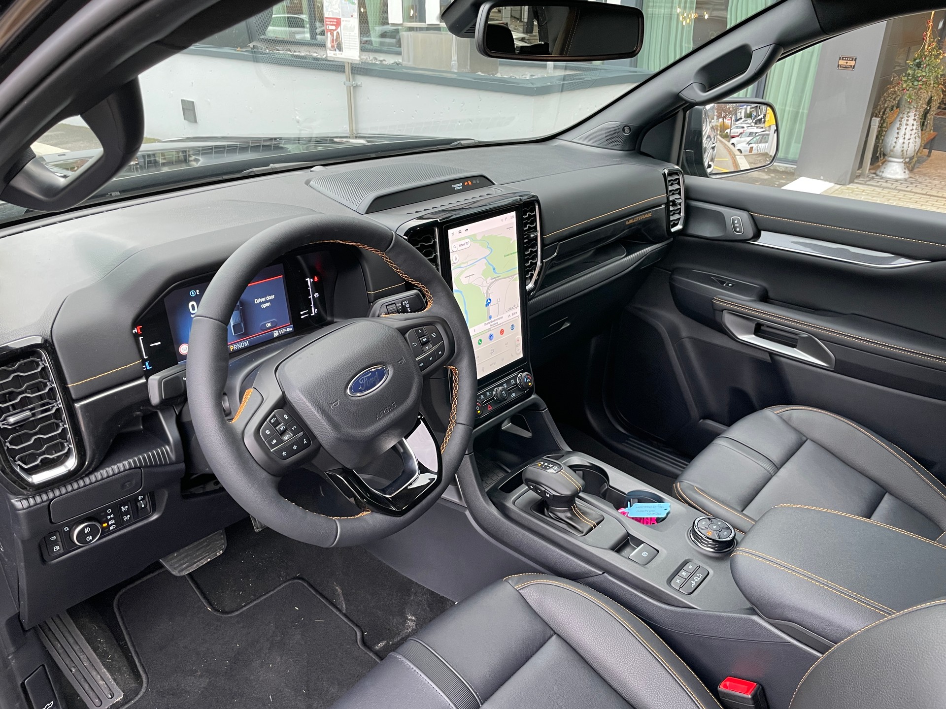 FORD Ranger Wildtrak PHEV 2.3 Eco Boost e-4WD Automat-image-9