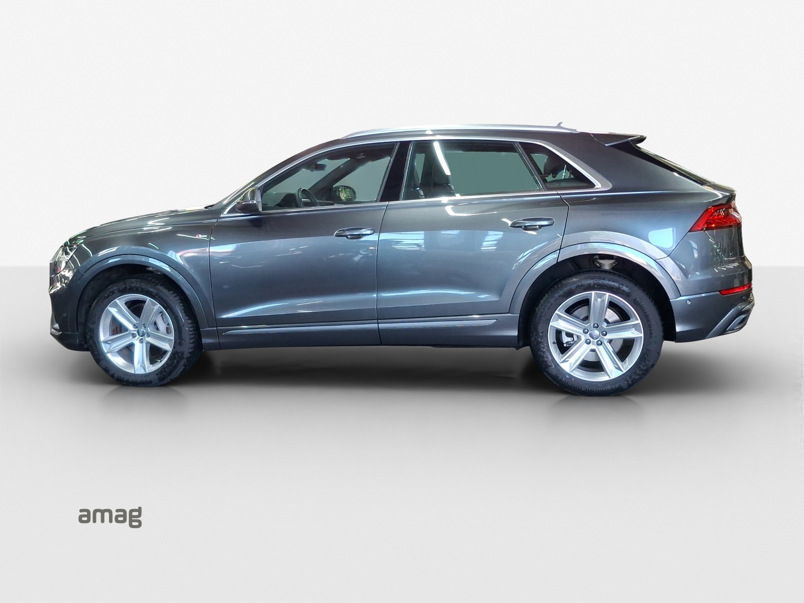 AUDI Q8 55 TFSI quattro tiptronic-image-1