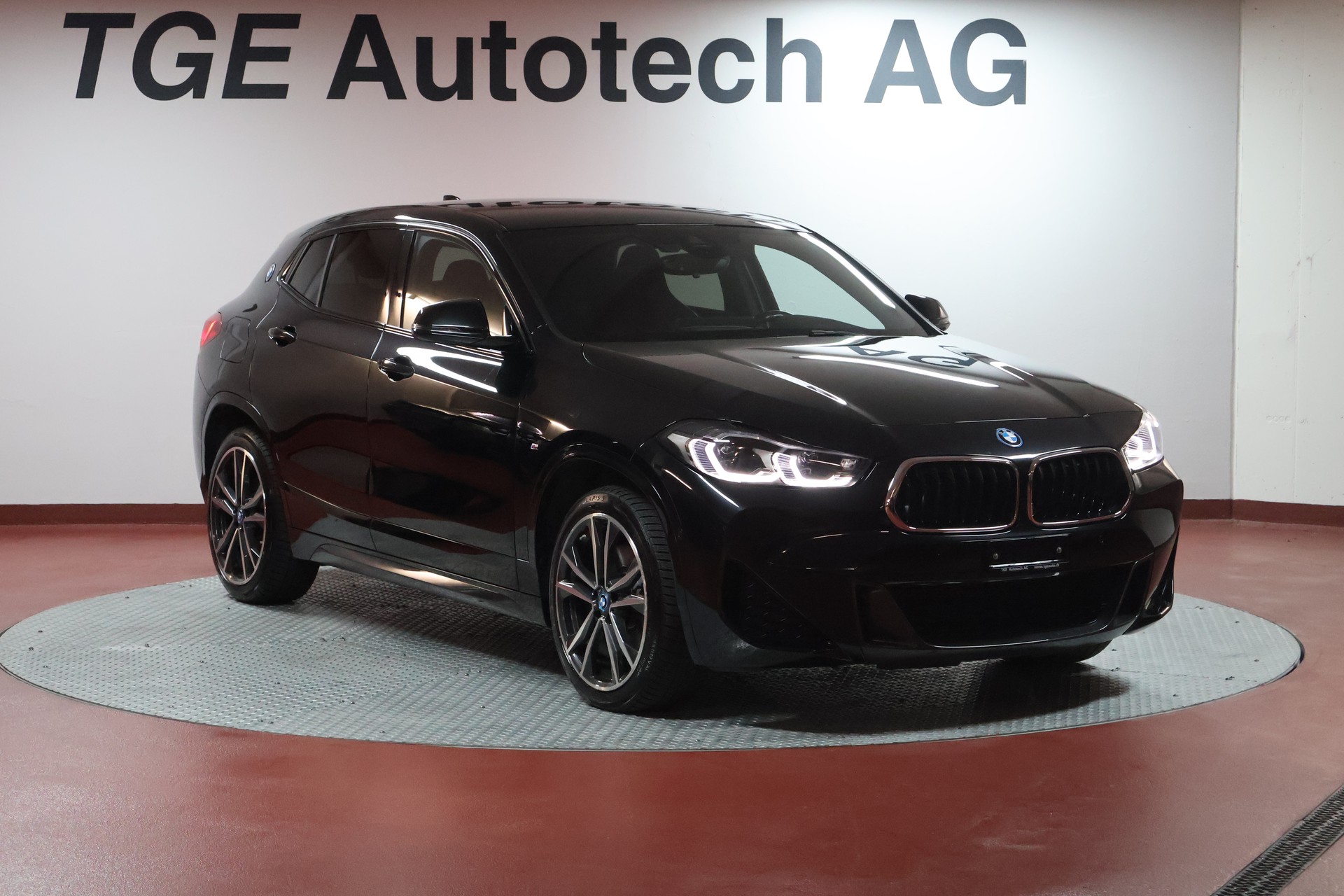 BMW X2 xDrive 25e M Sport Steptronic-image-3