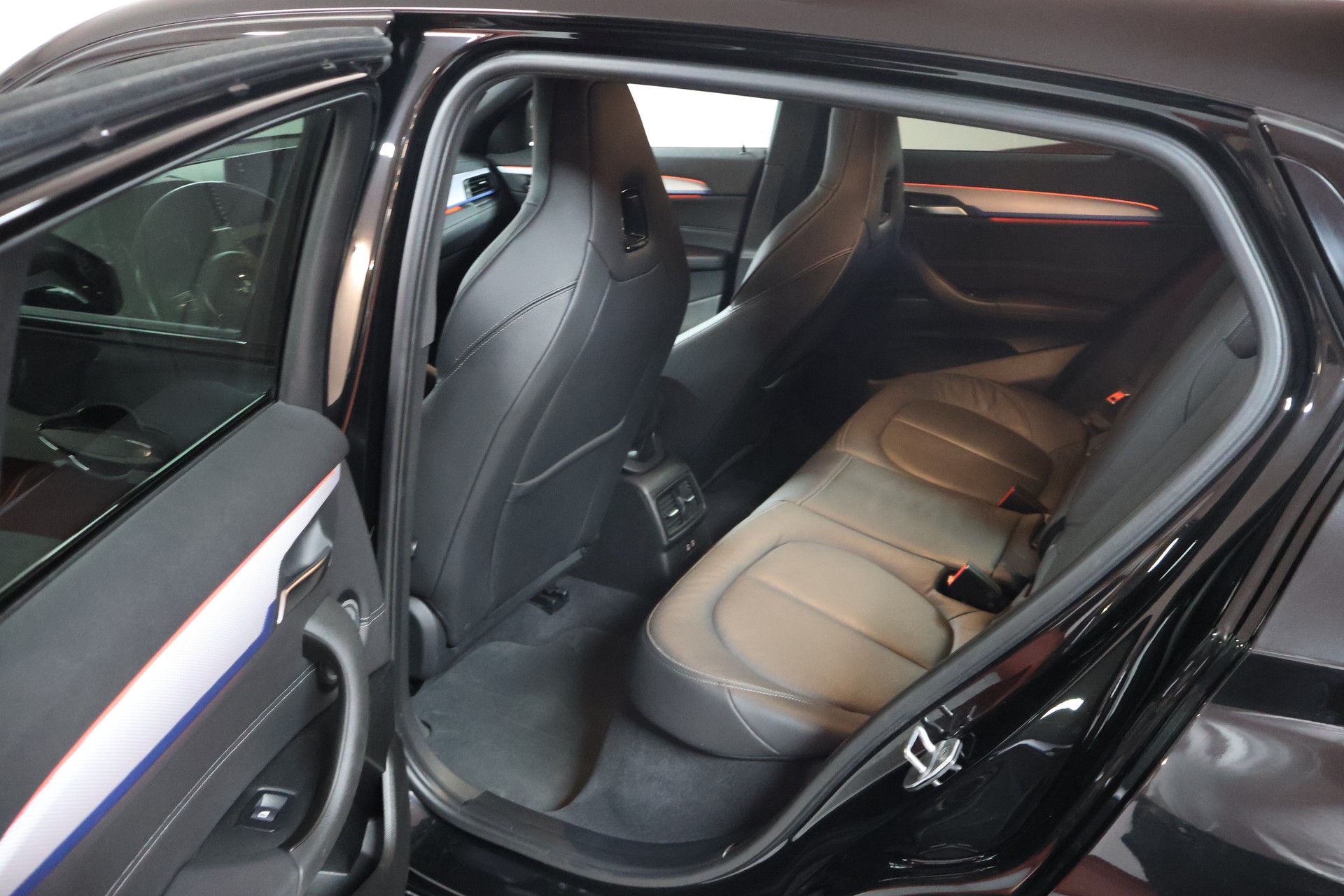 BMW X2 xDrive 25e M Sport Steptronic-image-17