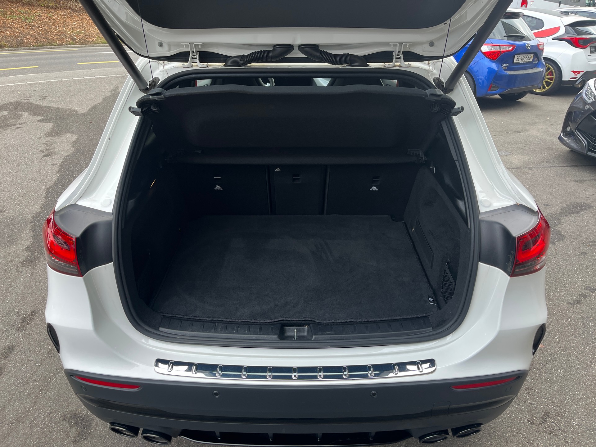 MERCEDES-BENZ GLA 45 S AMG 4Matic+ 8G-Speedshift DCT-image-15