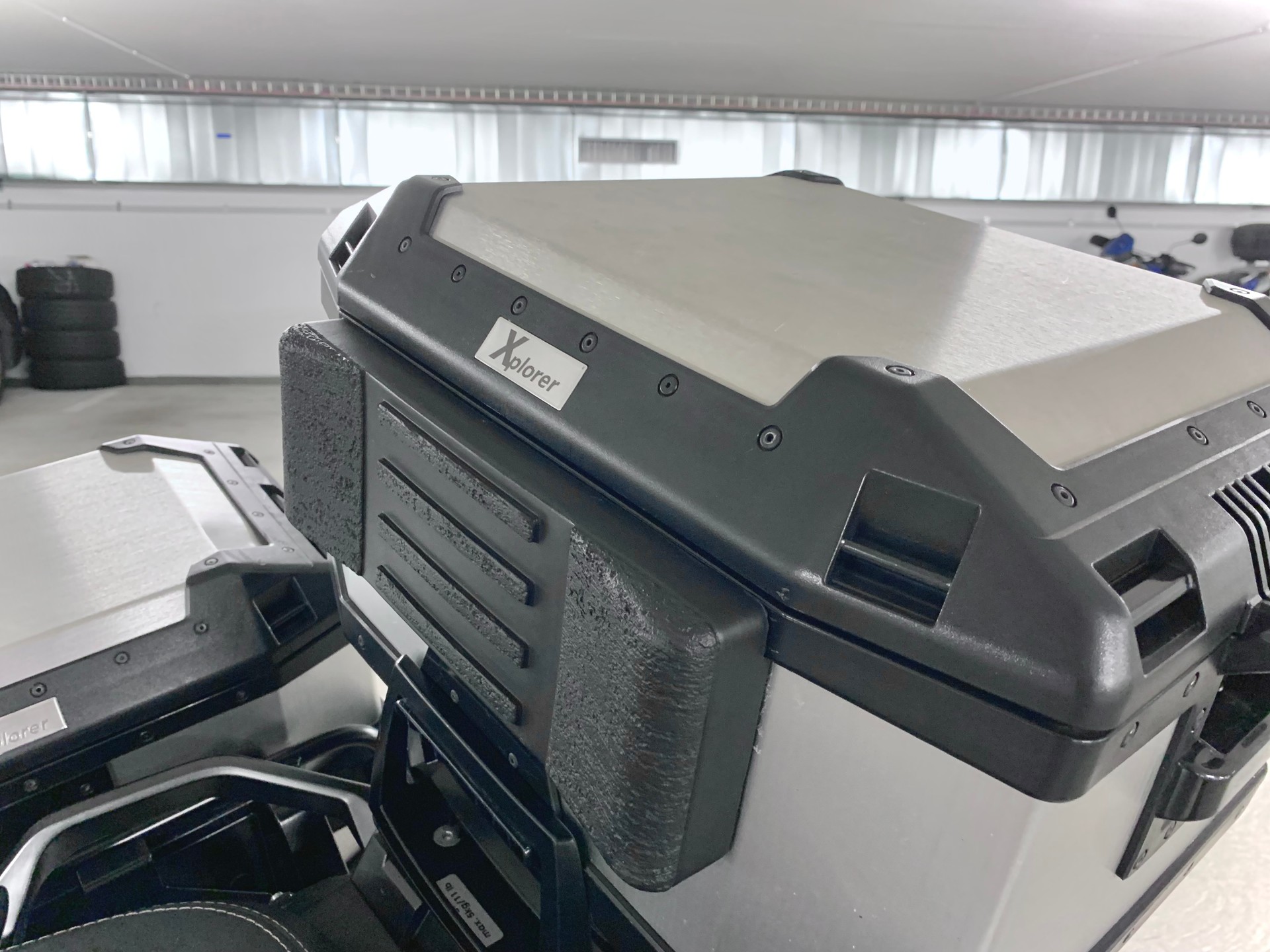 SUZUKI DL 1000 XA Xtreme ABS L8-image-1