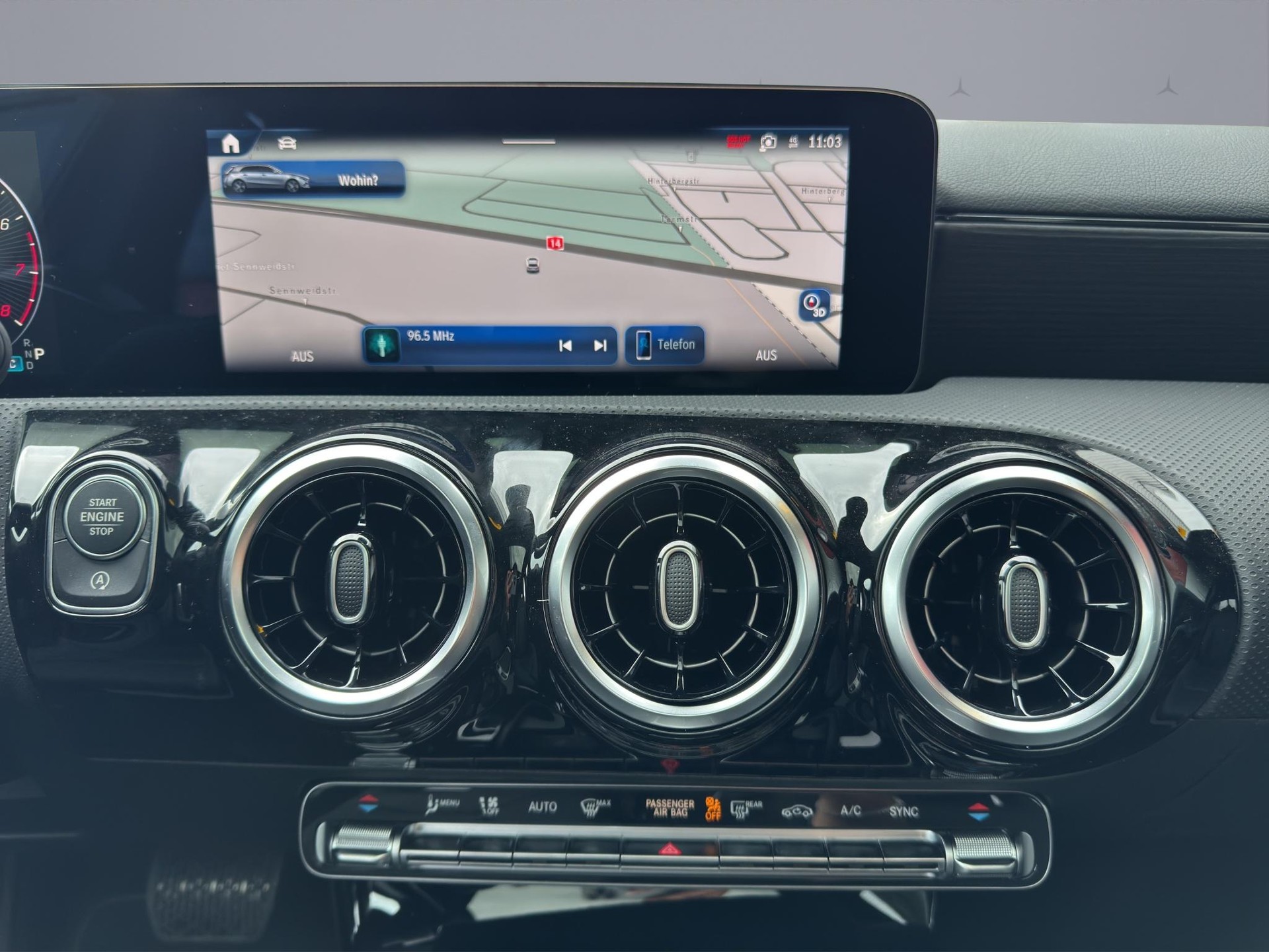 MERCEDES-BENZ A 250 Progressive 4m-image-16