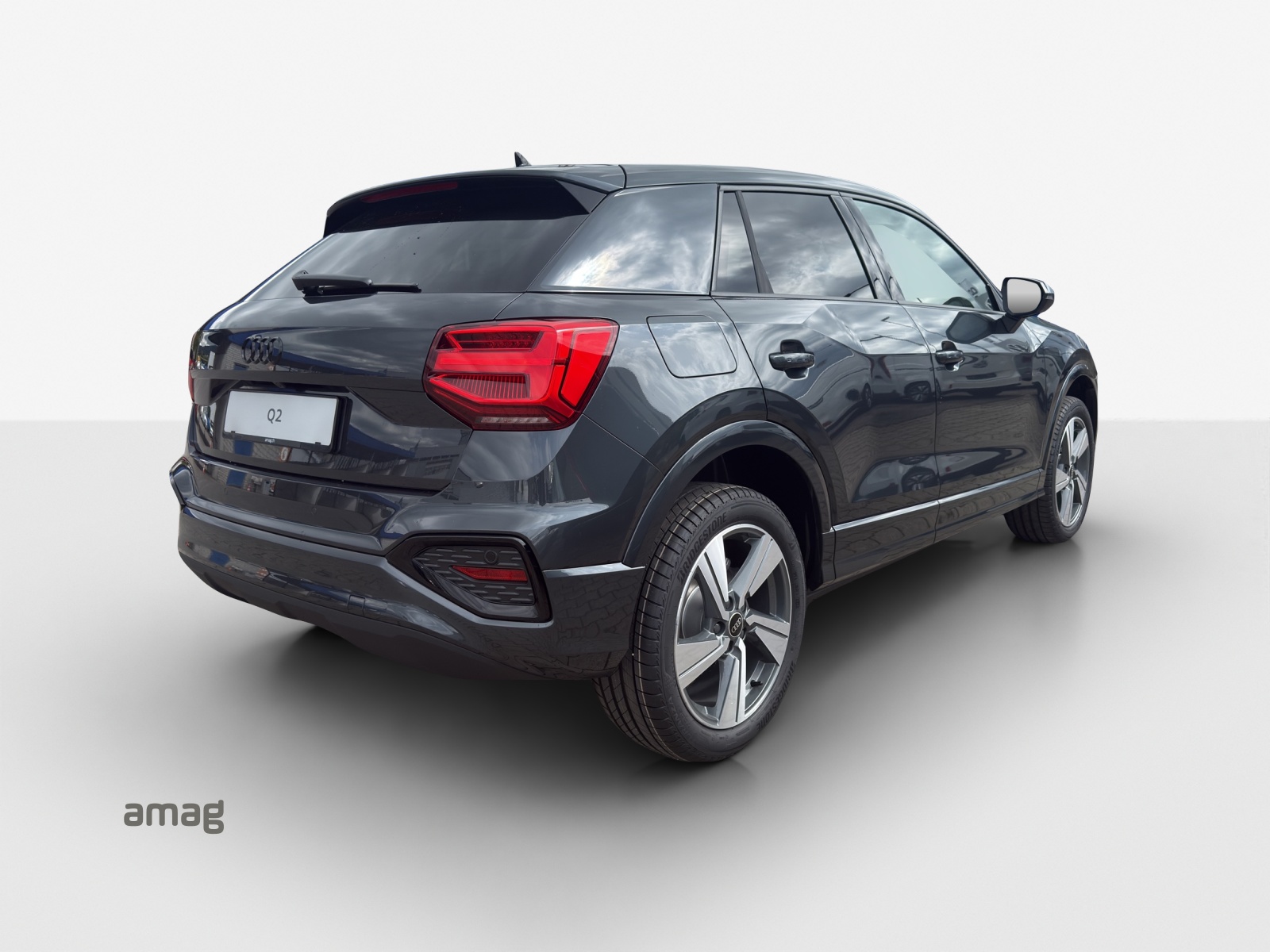 AUDI Q2 35 TFSI advanced S-tronic-image-5