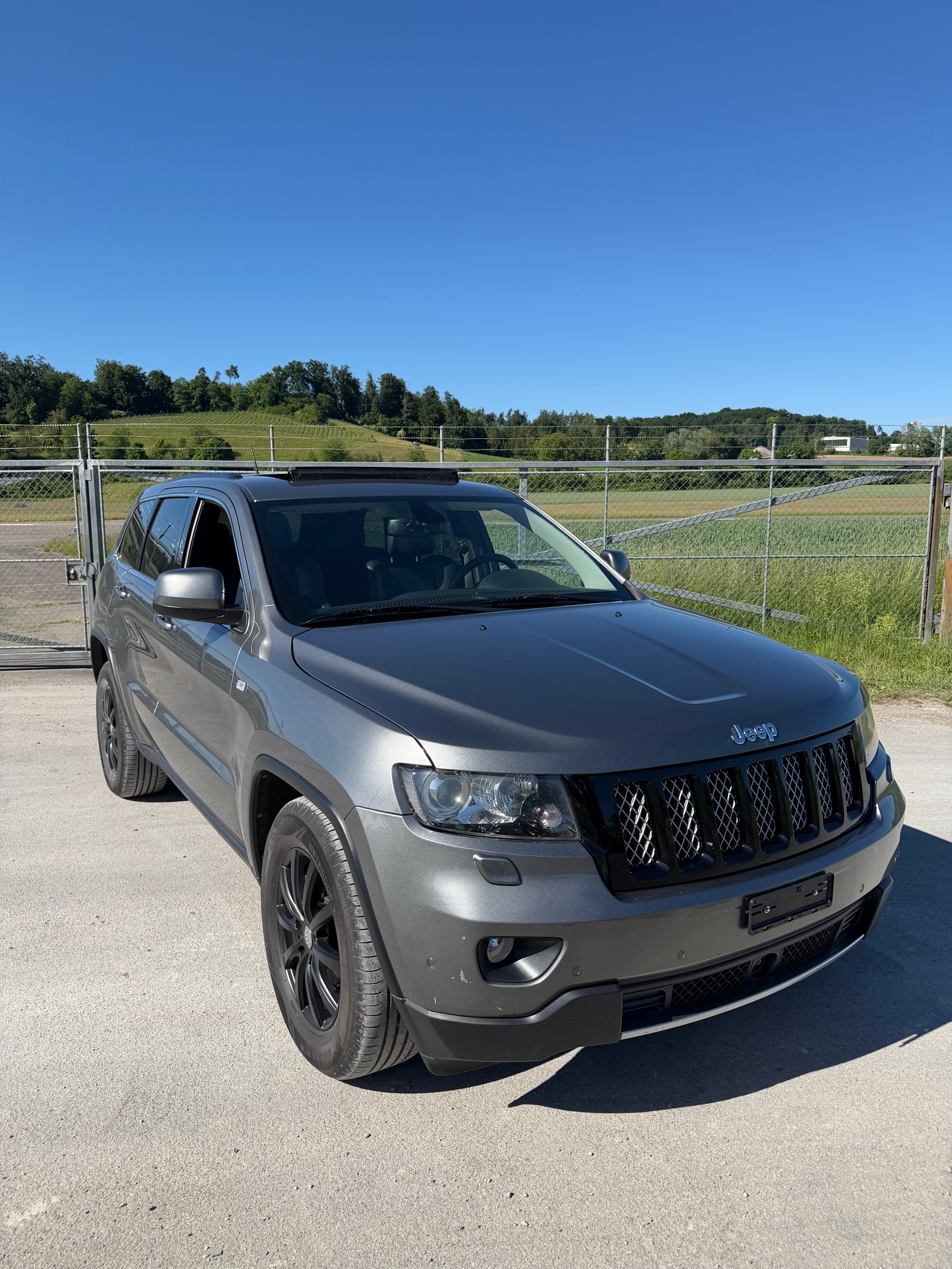 JEEP Grand Cherokee 3.0 CRD Overland Automatic-image-0