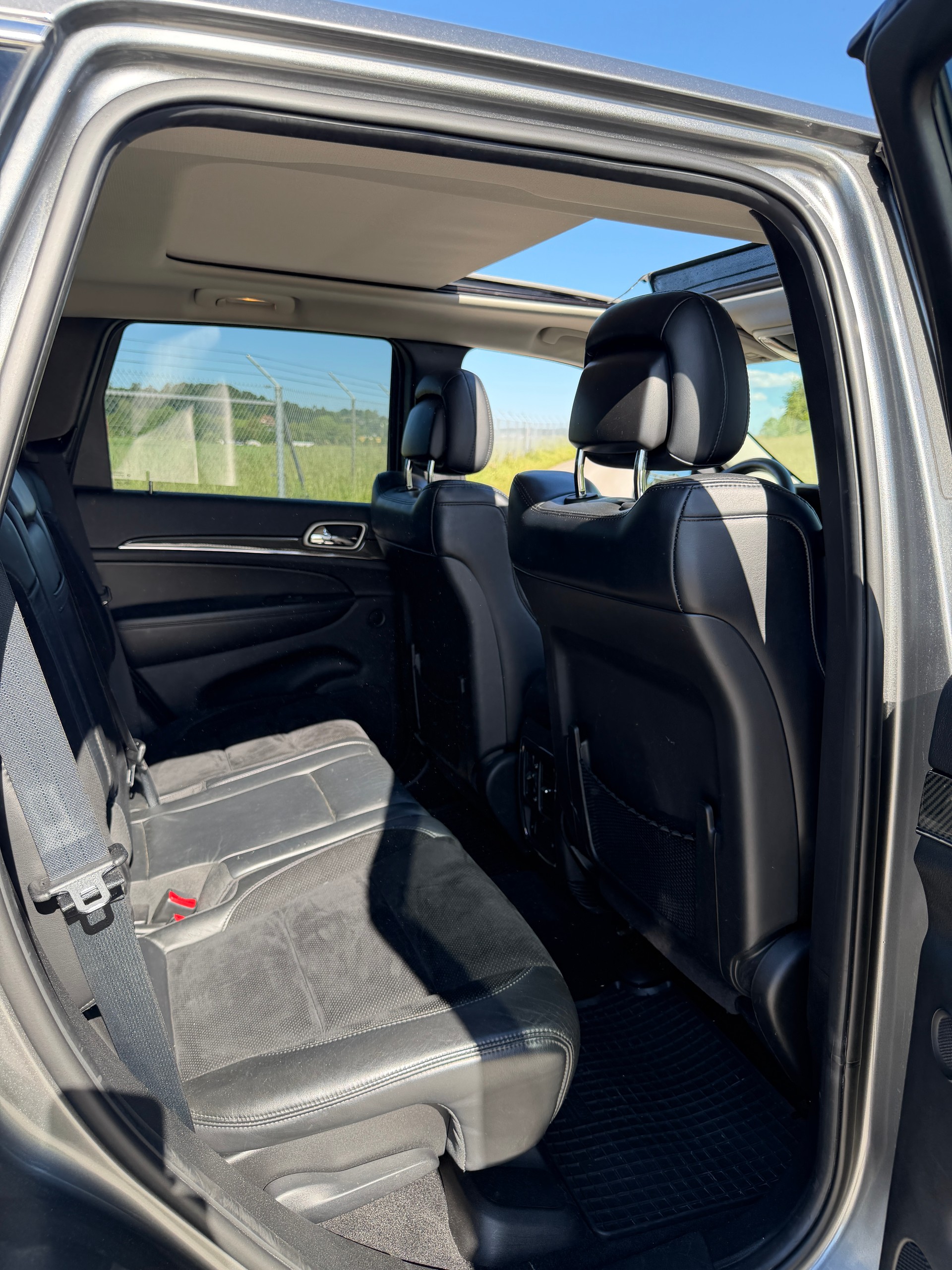 JEEP Grand Cherokee 3.0 CRD Overland Automatic-image-14