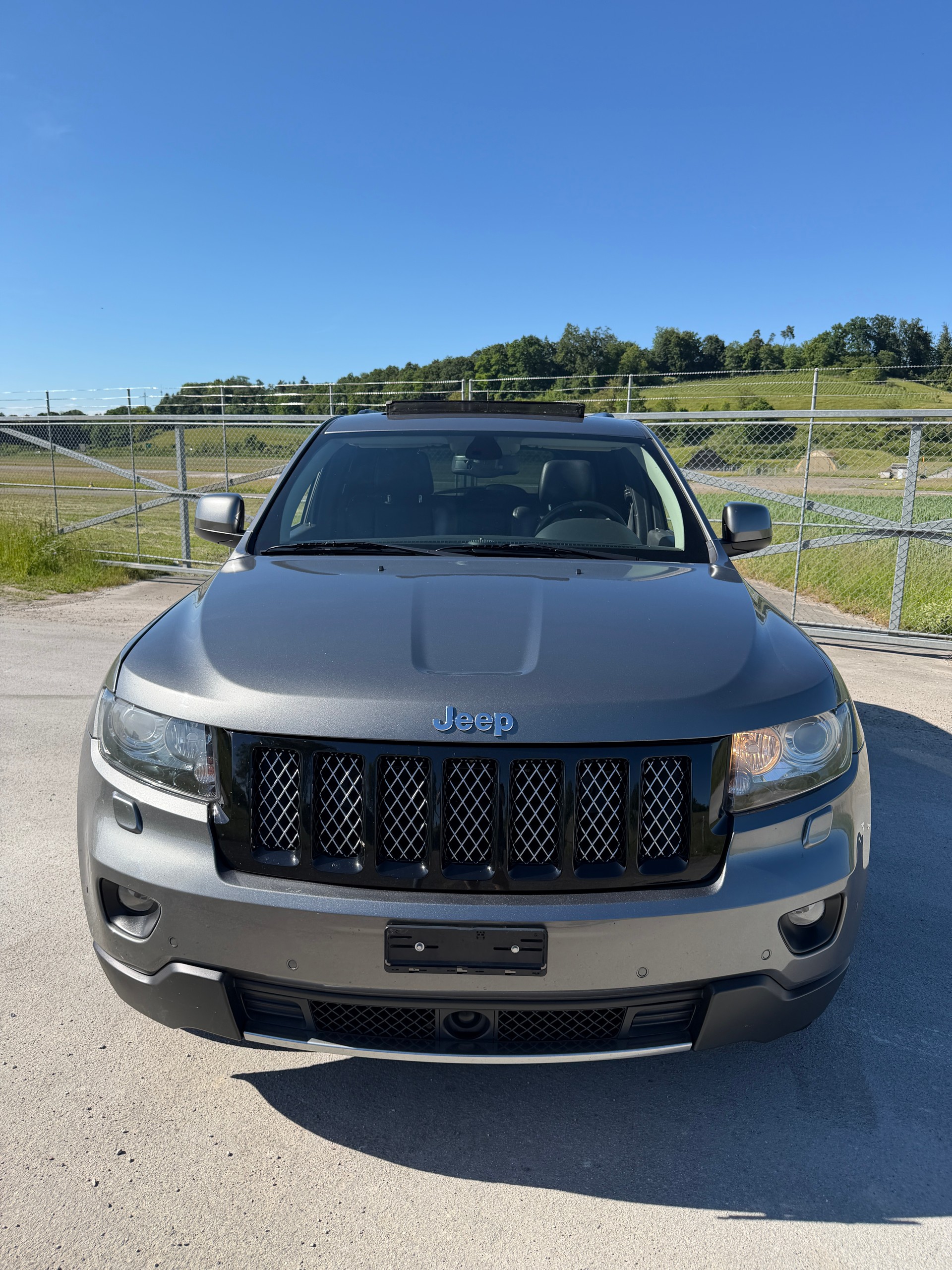 JEEP Grand Cherokee 3.0 CRD Overland Automatic-image-1