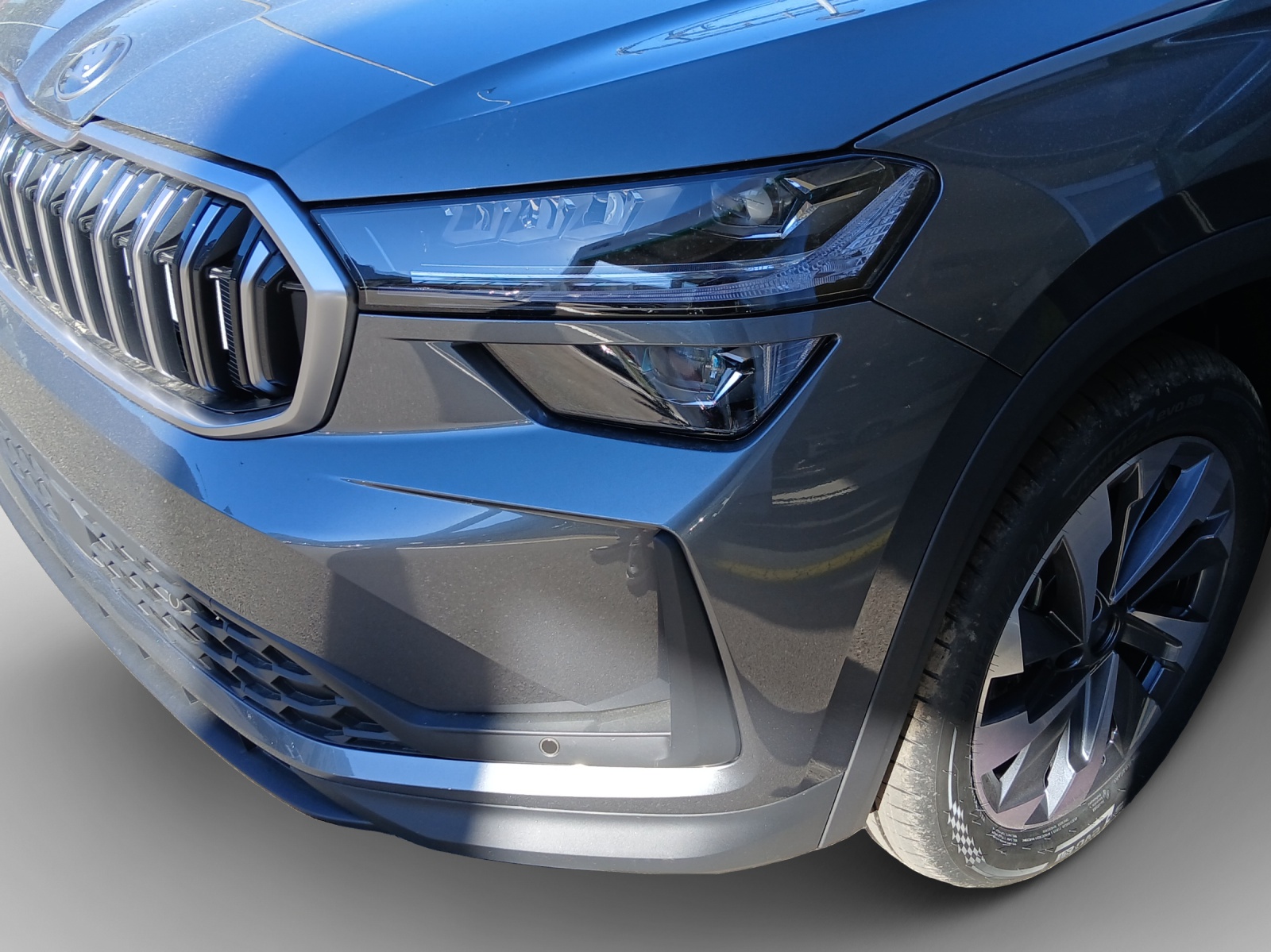 SKODA Kodiaq 2.0 TSI Dynamic 4x4-image-15